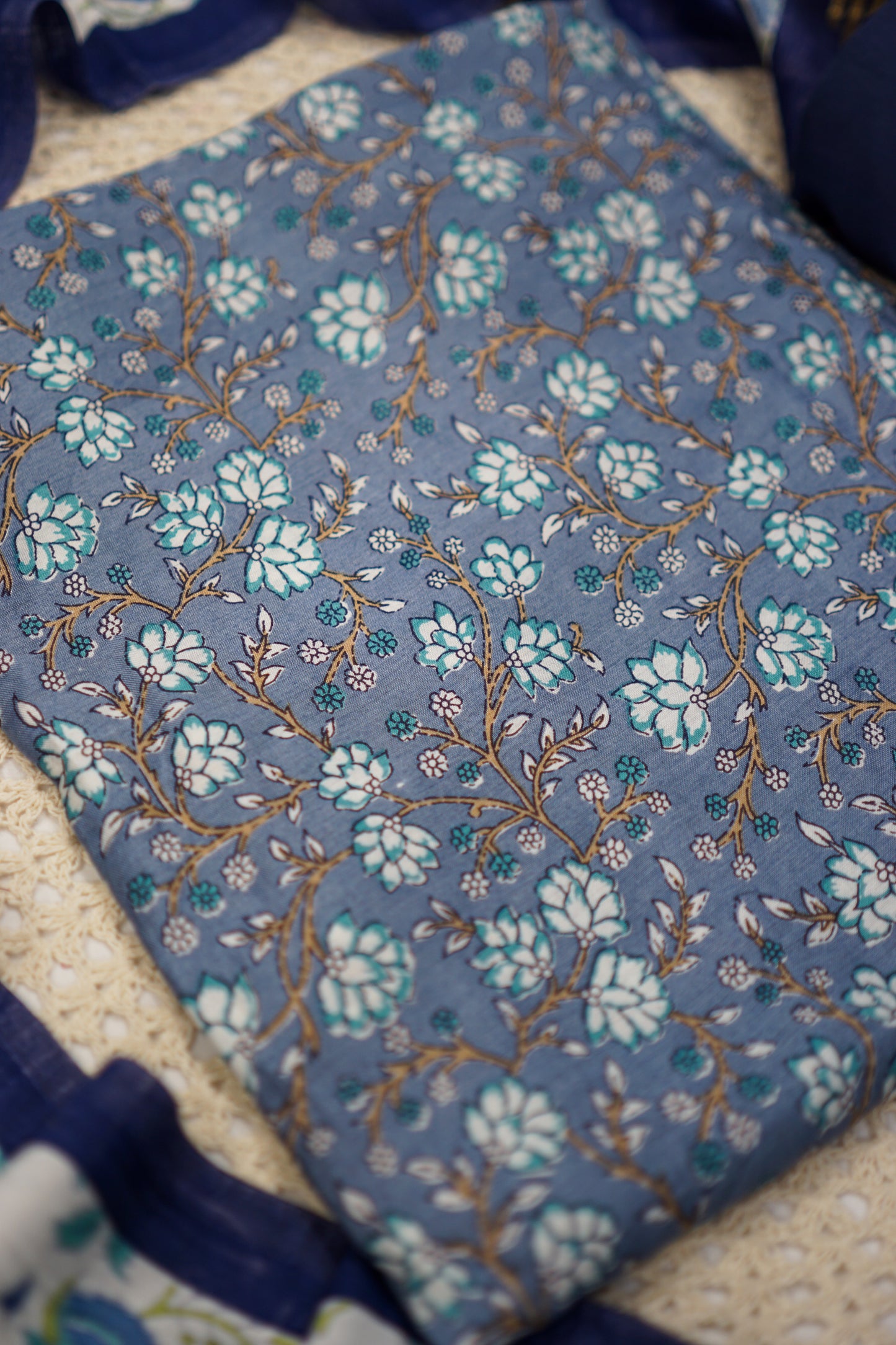 AM125