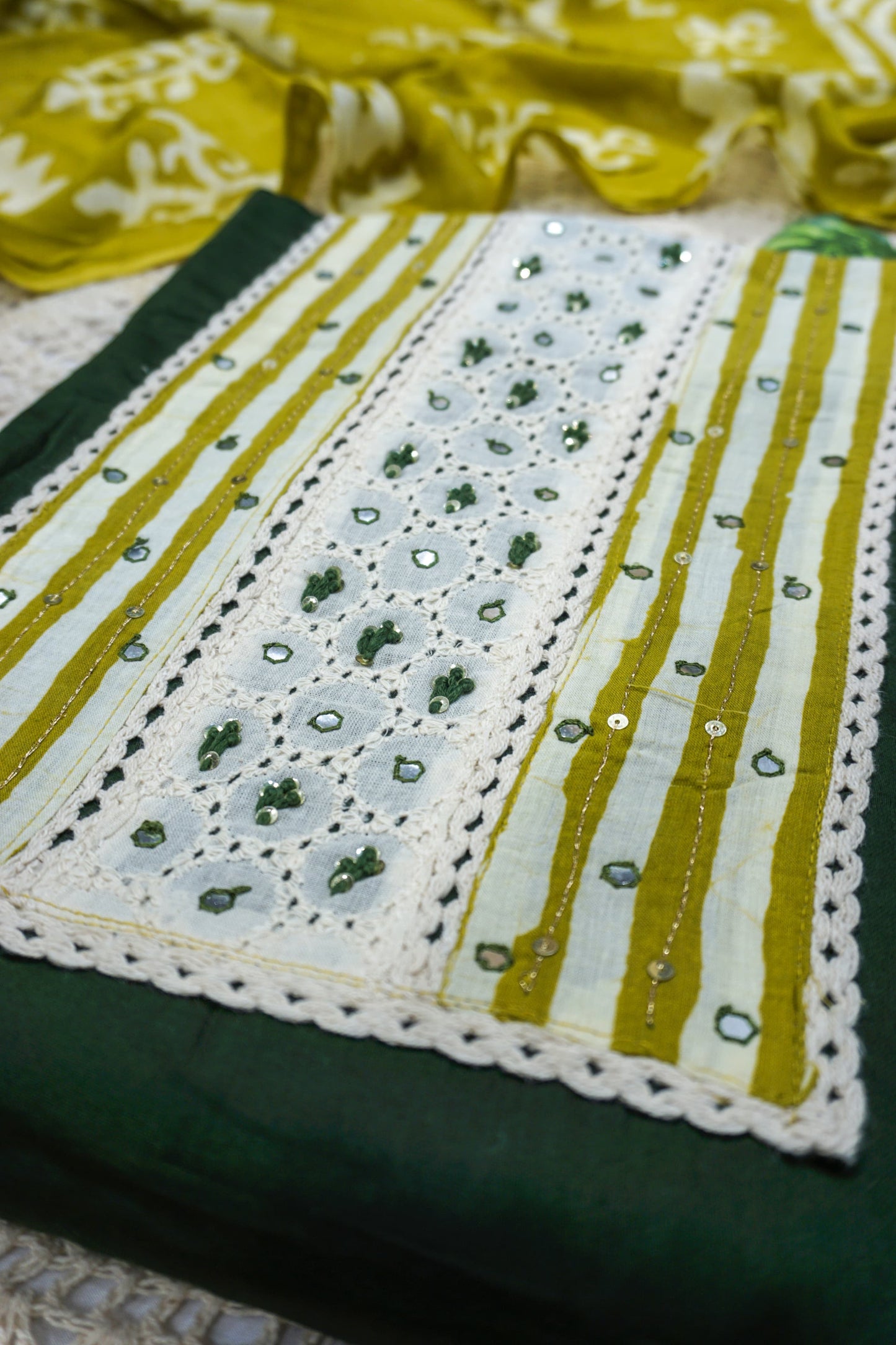 UNSTITCHED SALWAR SET AM102