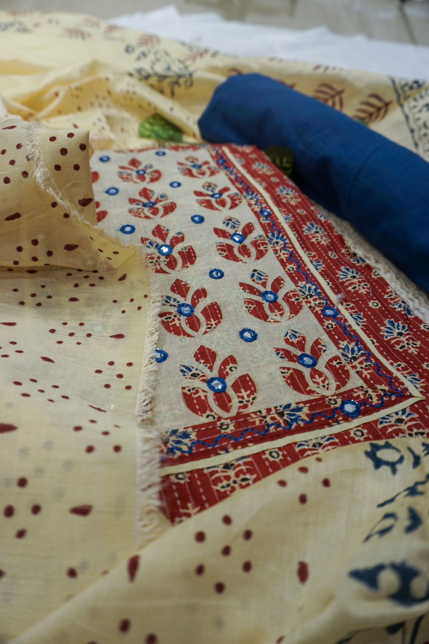 UNSTITCHED SALWAR SET AM96