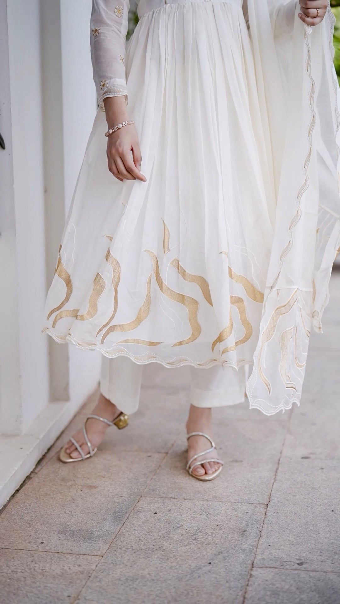 Ivory Dreams Anarkali Set AA121