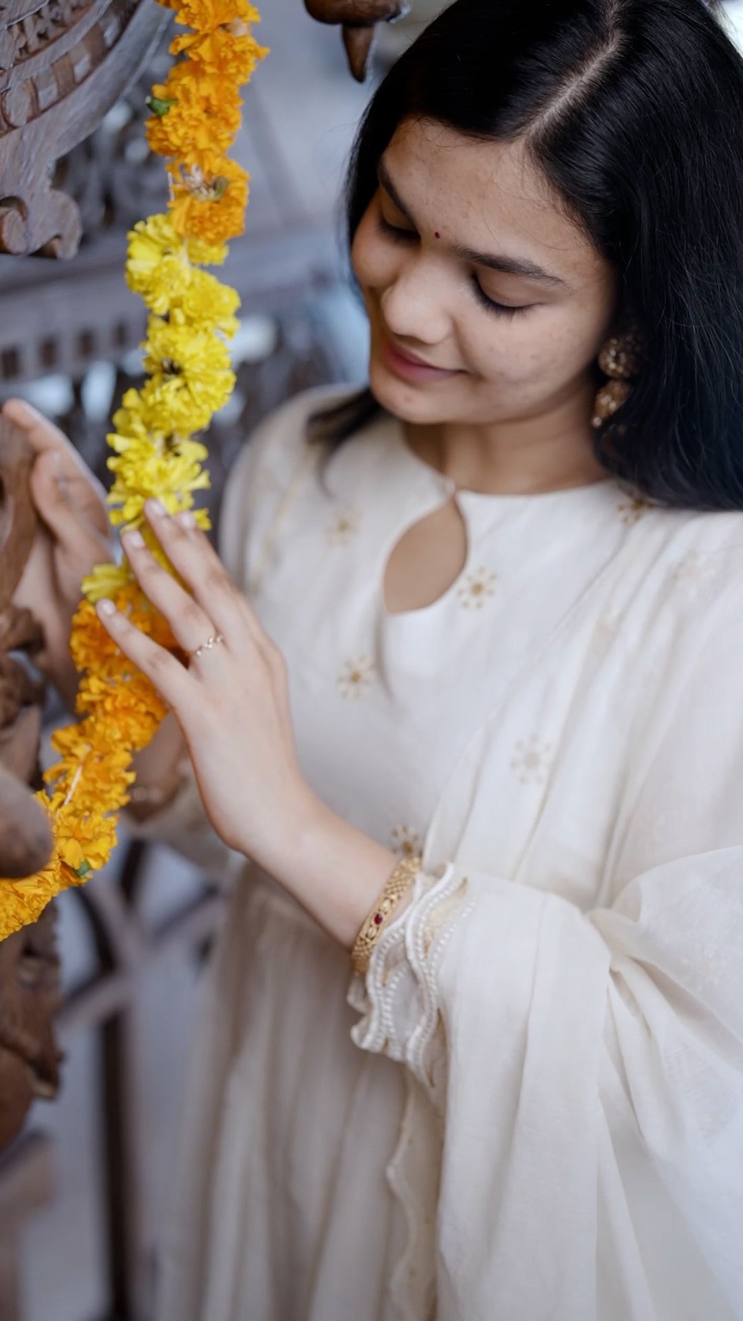 Ivory Dreams Anarkali Set AA121