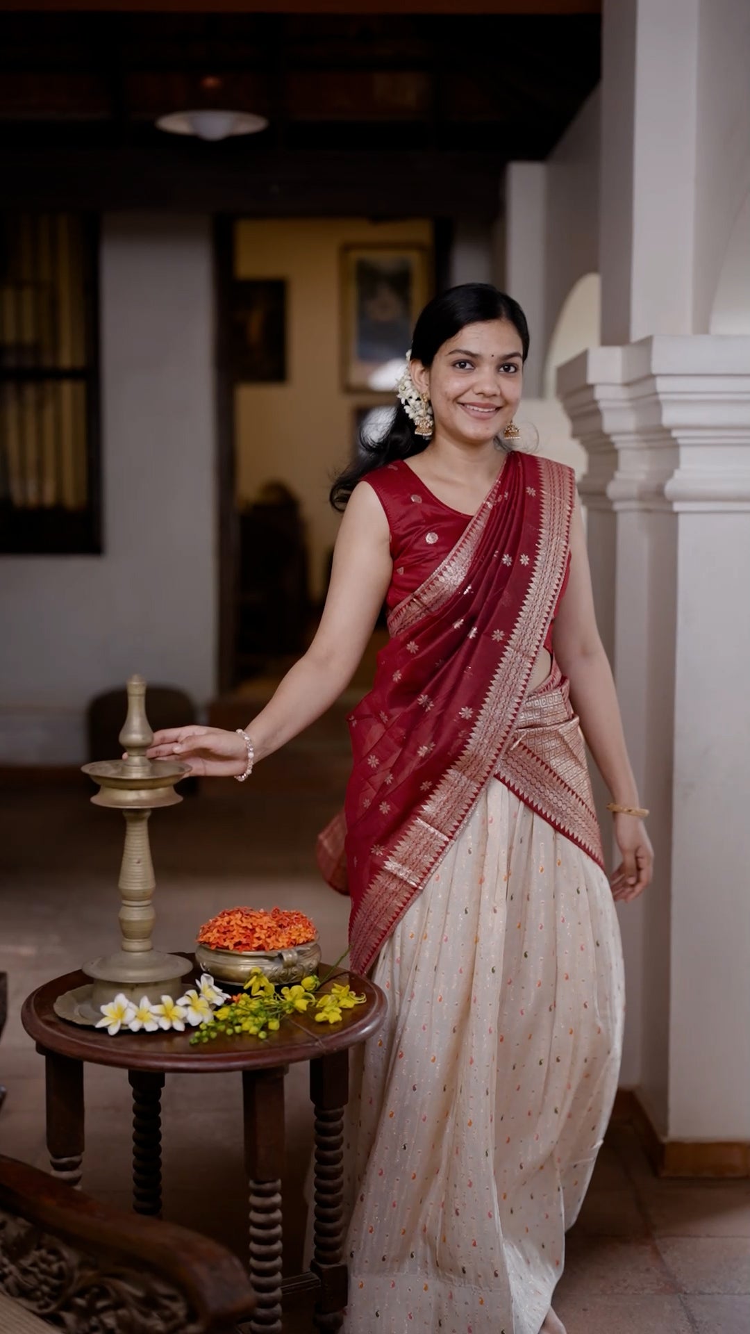 Dhavani Sets [DH03]