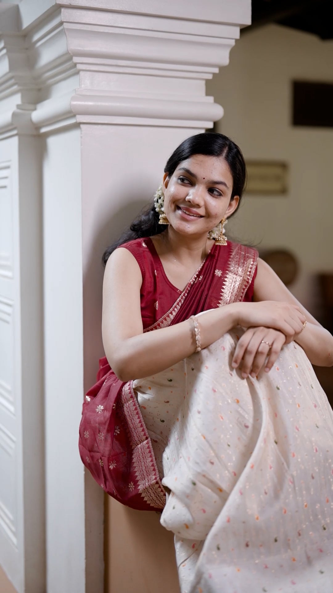 Dhavani Sets [DH03]