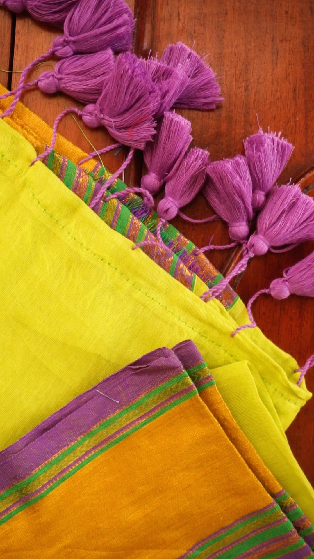 Elegant Mul Cotton Saree [MC41]