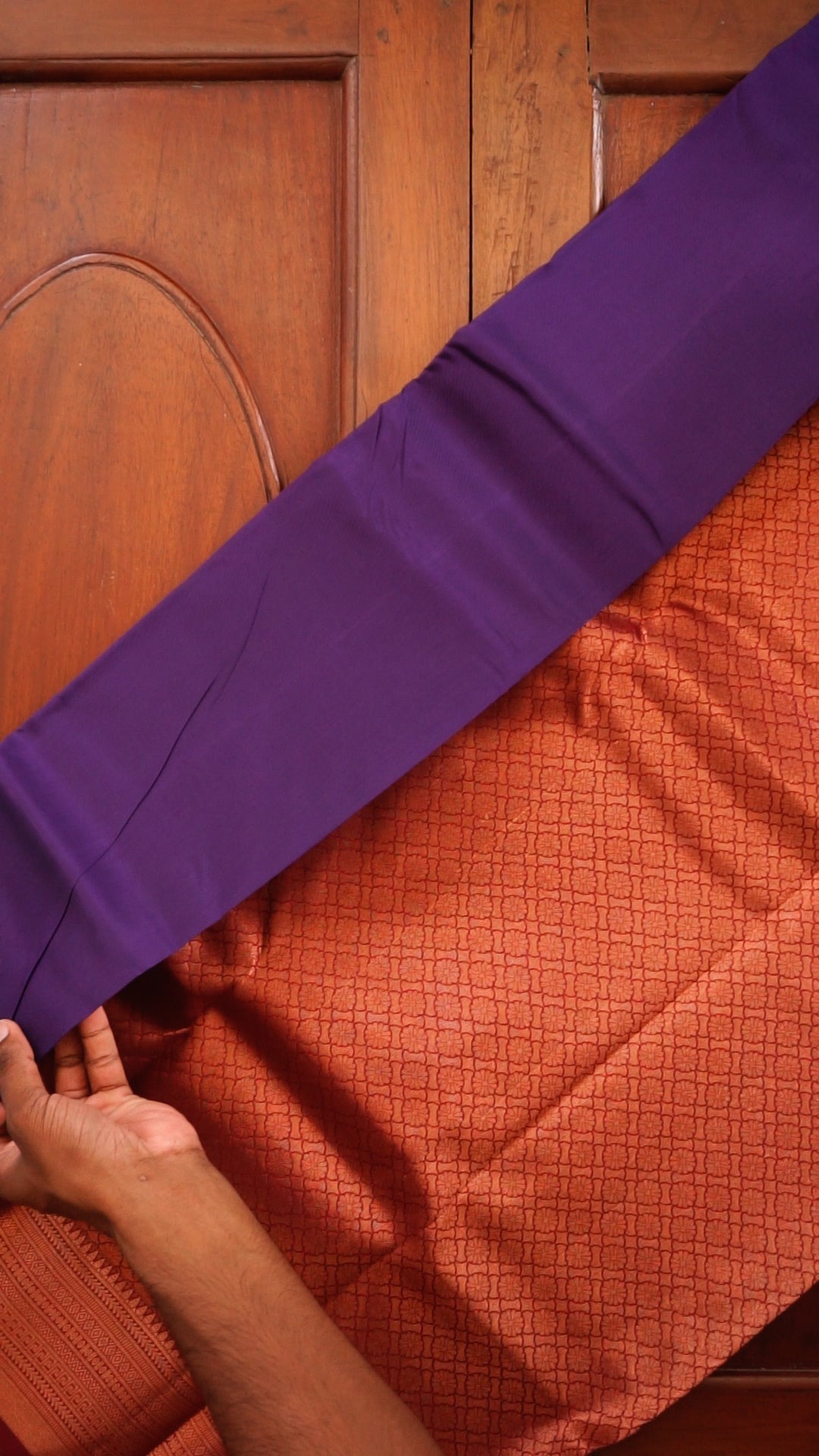 Elegant Soft Silk Saree [SOA421]