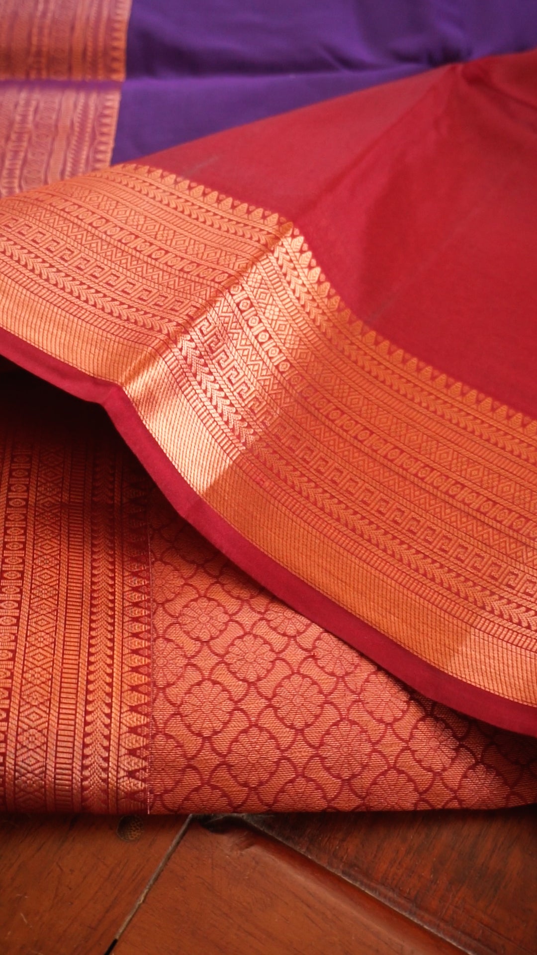 Elegant Soft Silk Saree [SOA421]