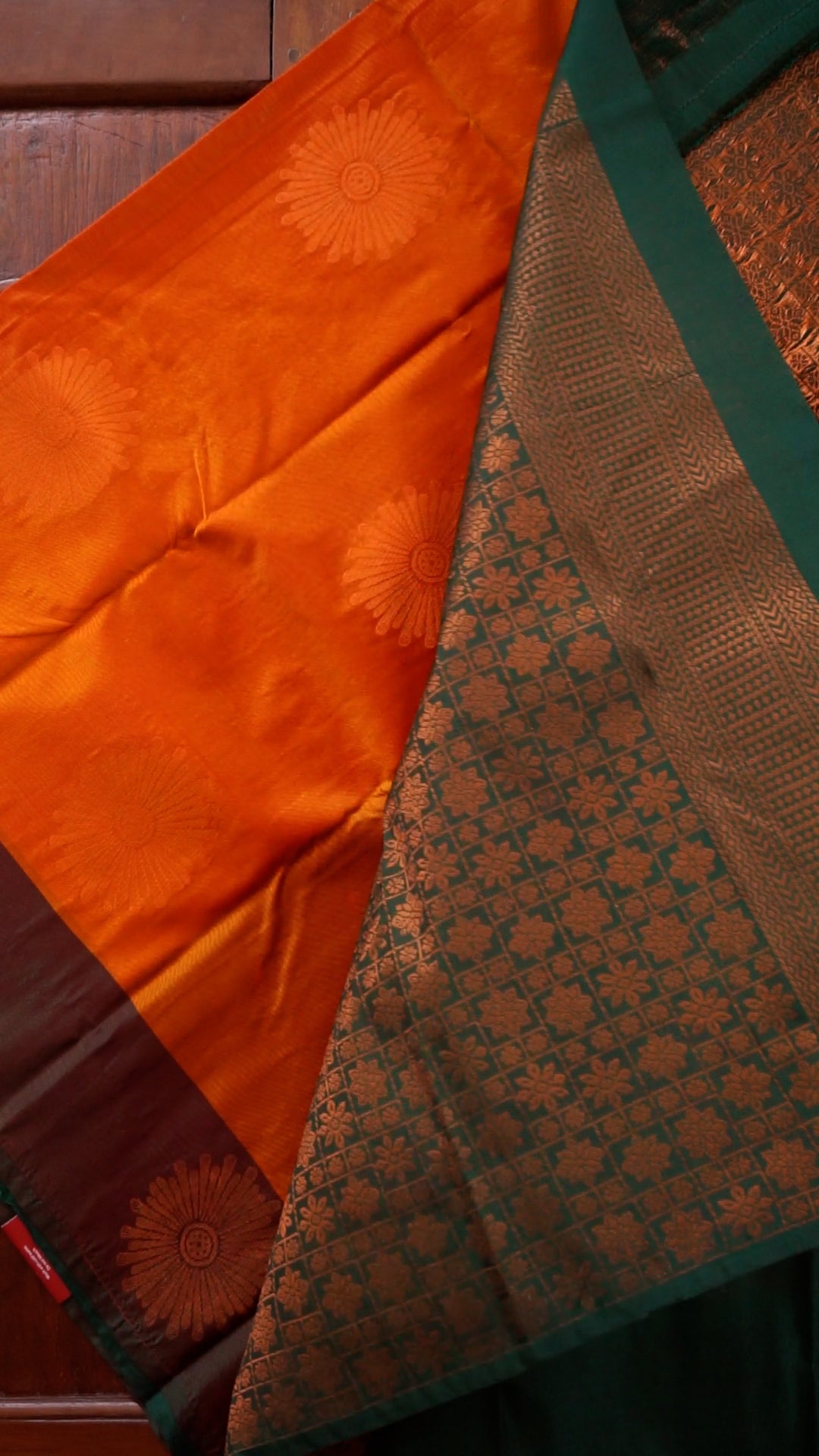 Silk saree [SOA43]