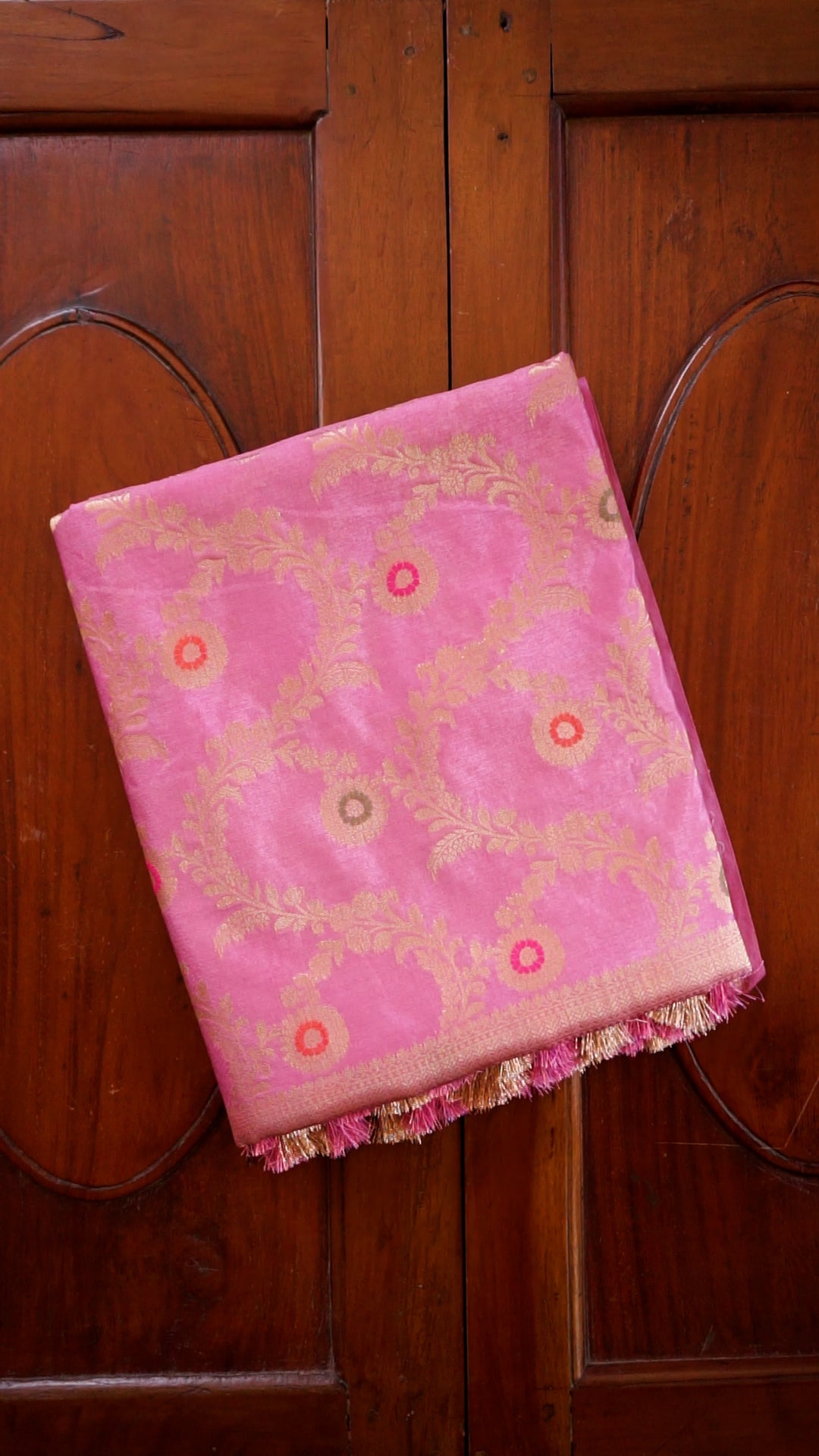 Elegant Pink Soft Silk Saree with Zari Work [AV15]