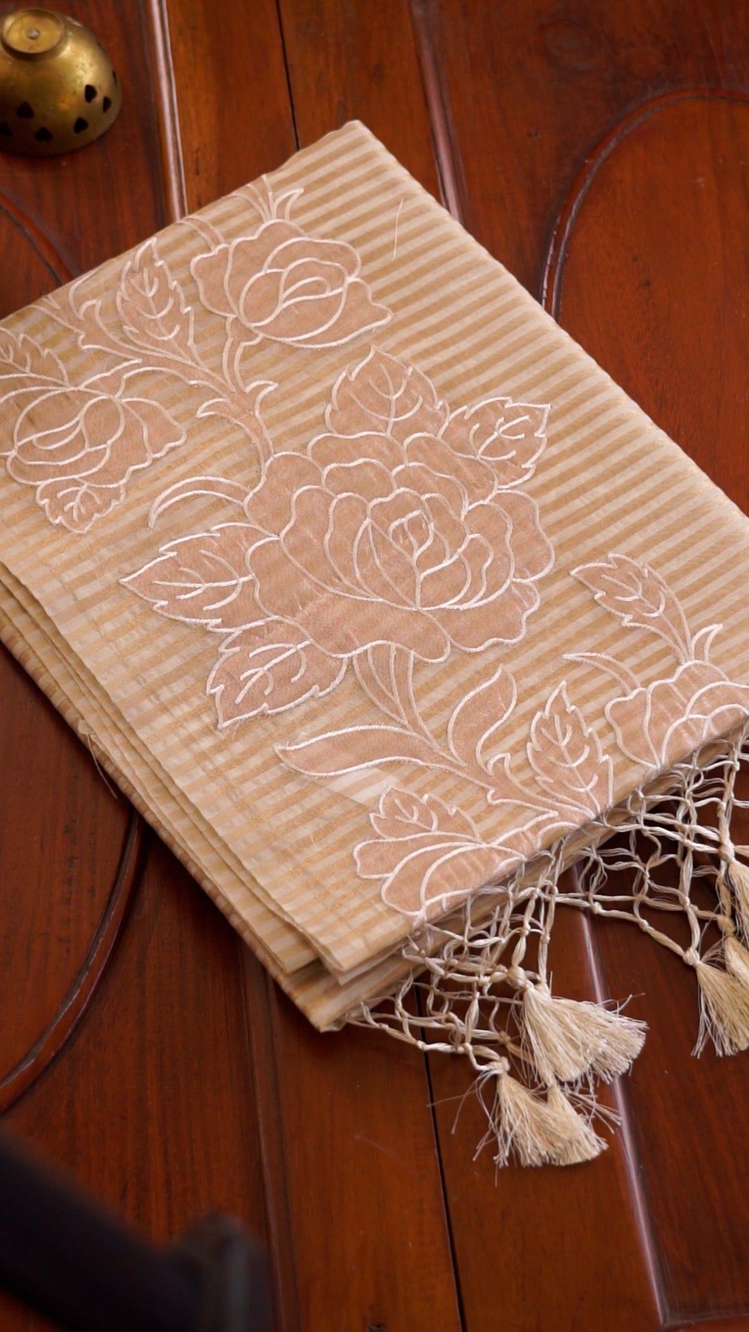 Soft Striped Floral Saree [B04]