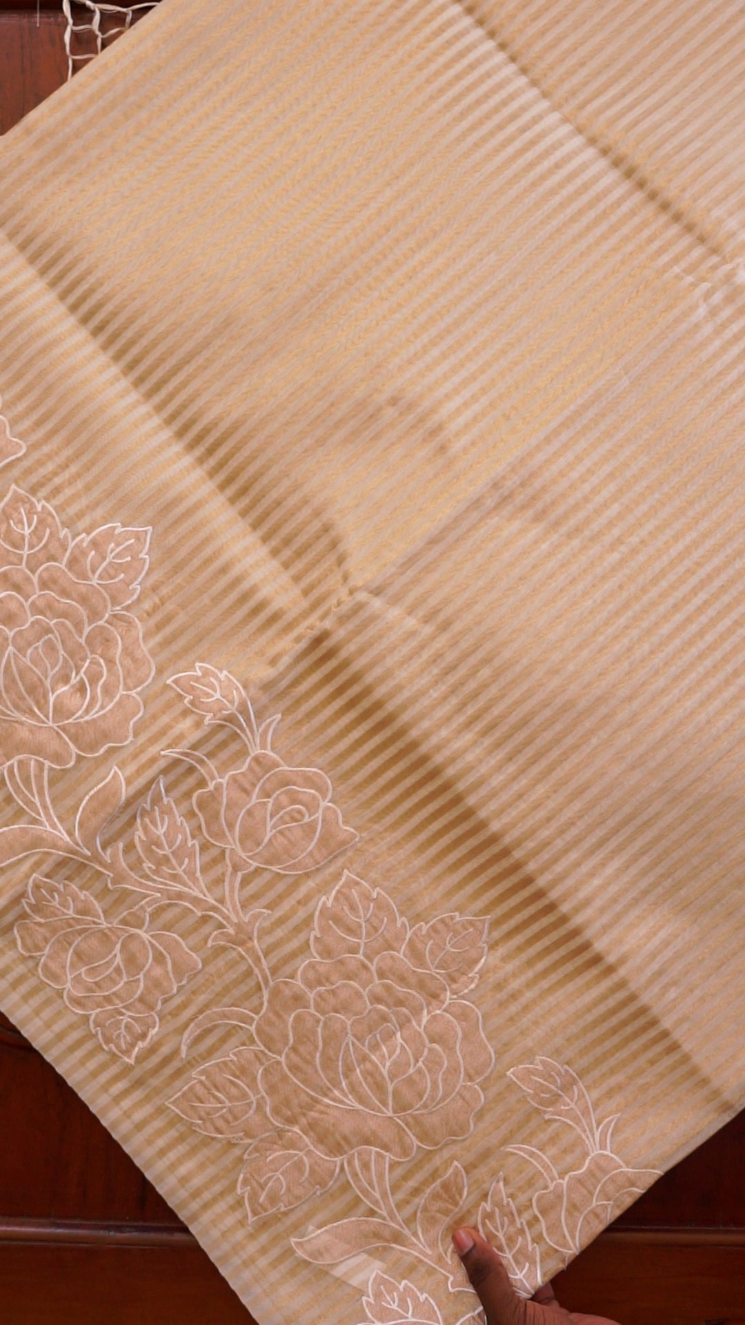 Soft Striped Floral Saree [B04]