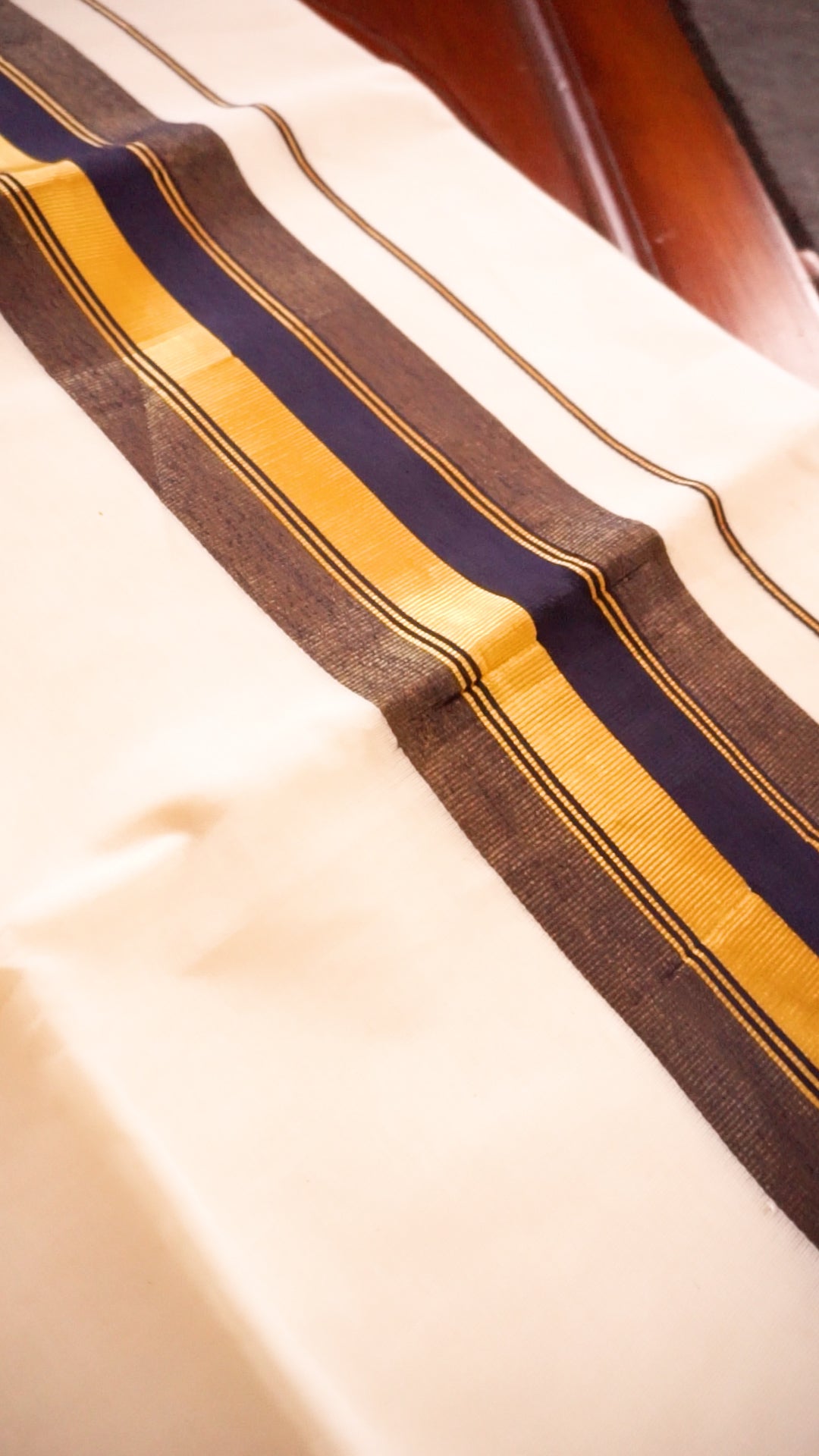 Elegant Kerala Kasavu Saree  [GUD248]