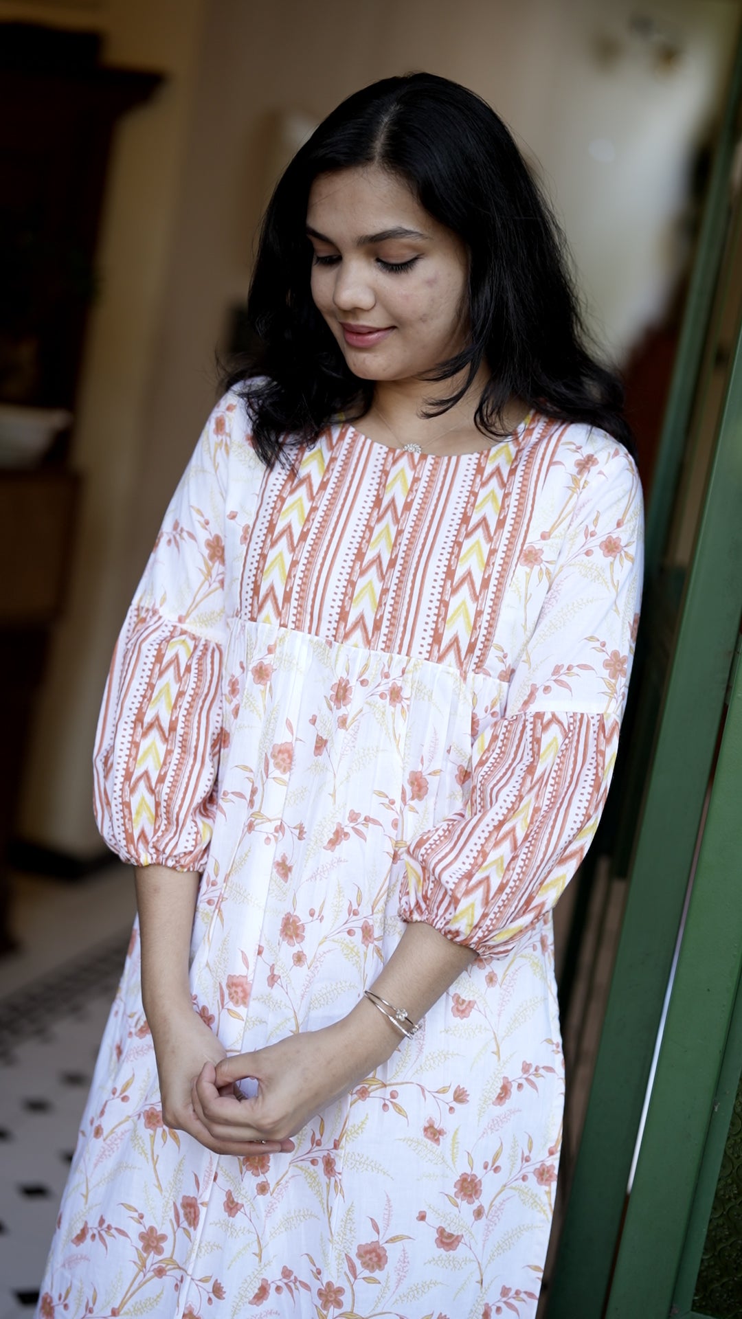 Premium Floral Printed Cotton Kurthi with Puff Sleeves [ZD17]