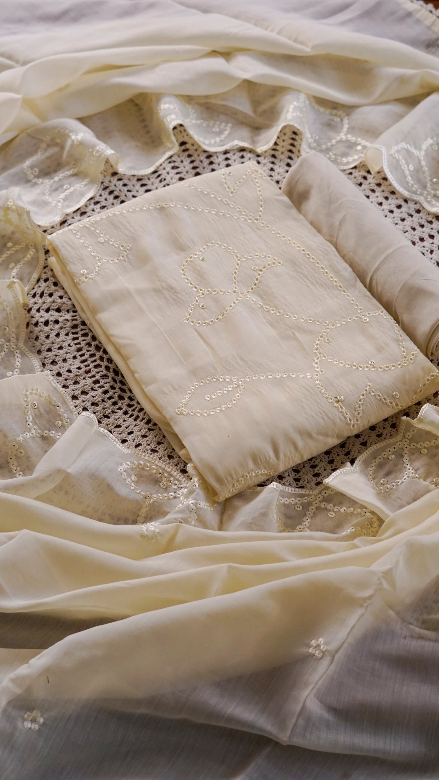 Premium Mul Cotton Unstitched Salwar Set [GUG212]