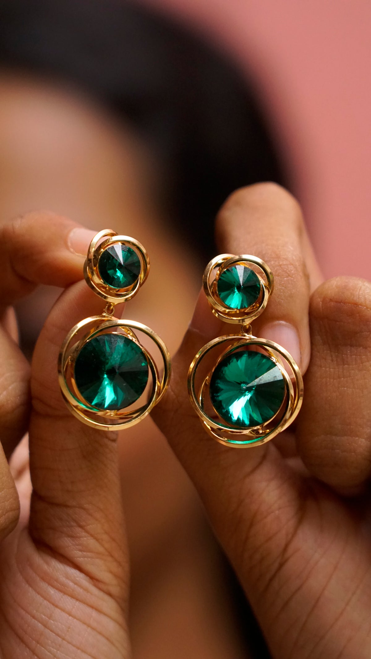 Emerald Green Crystal Drop Earrings [J99]