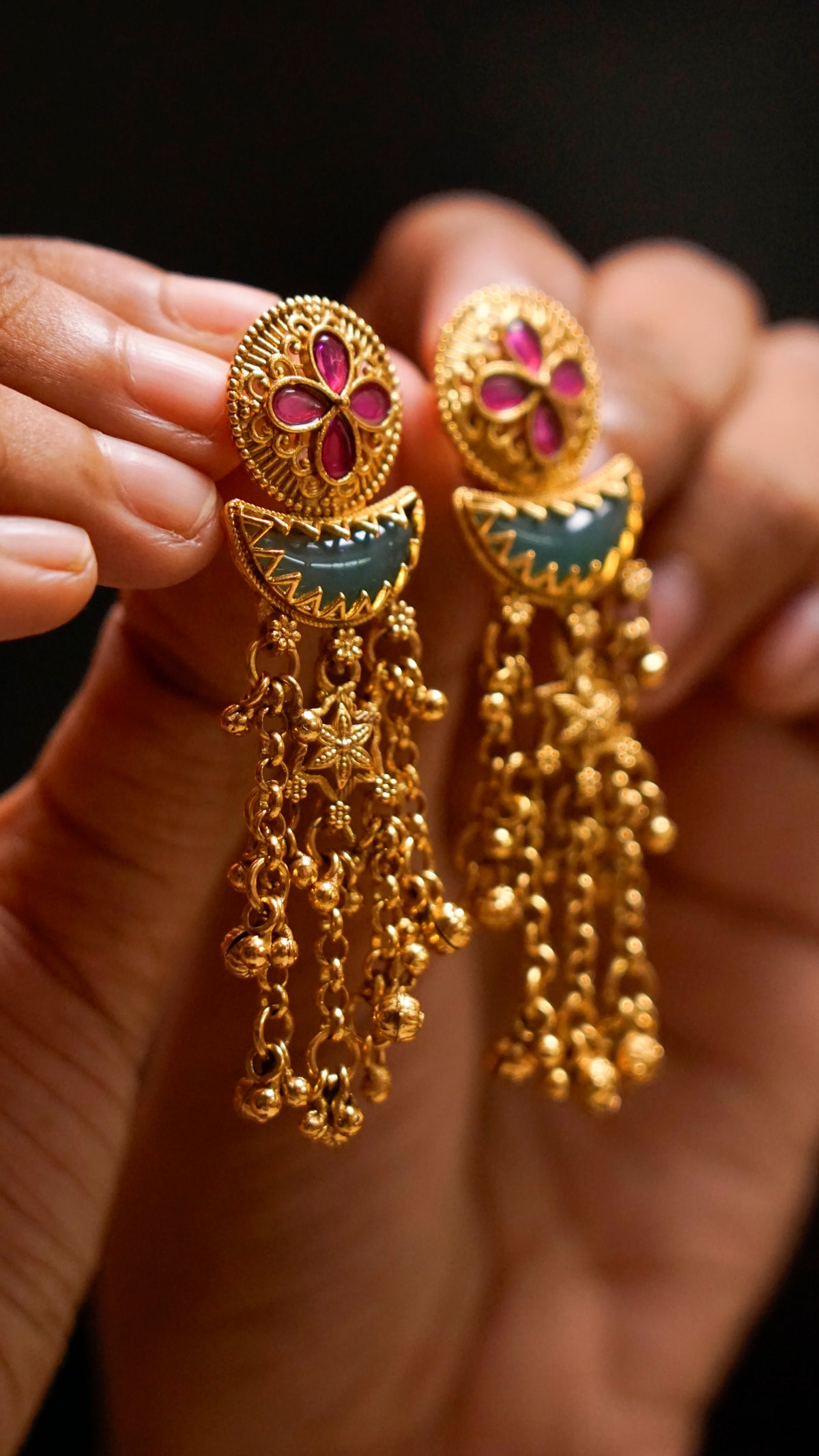 Gold-Tone Stone-Studded Jhumka Earrings  [J72]