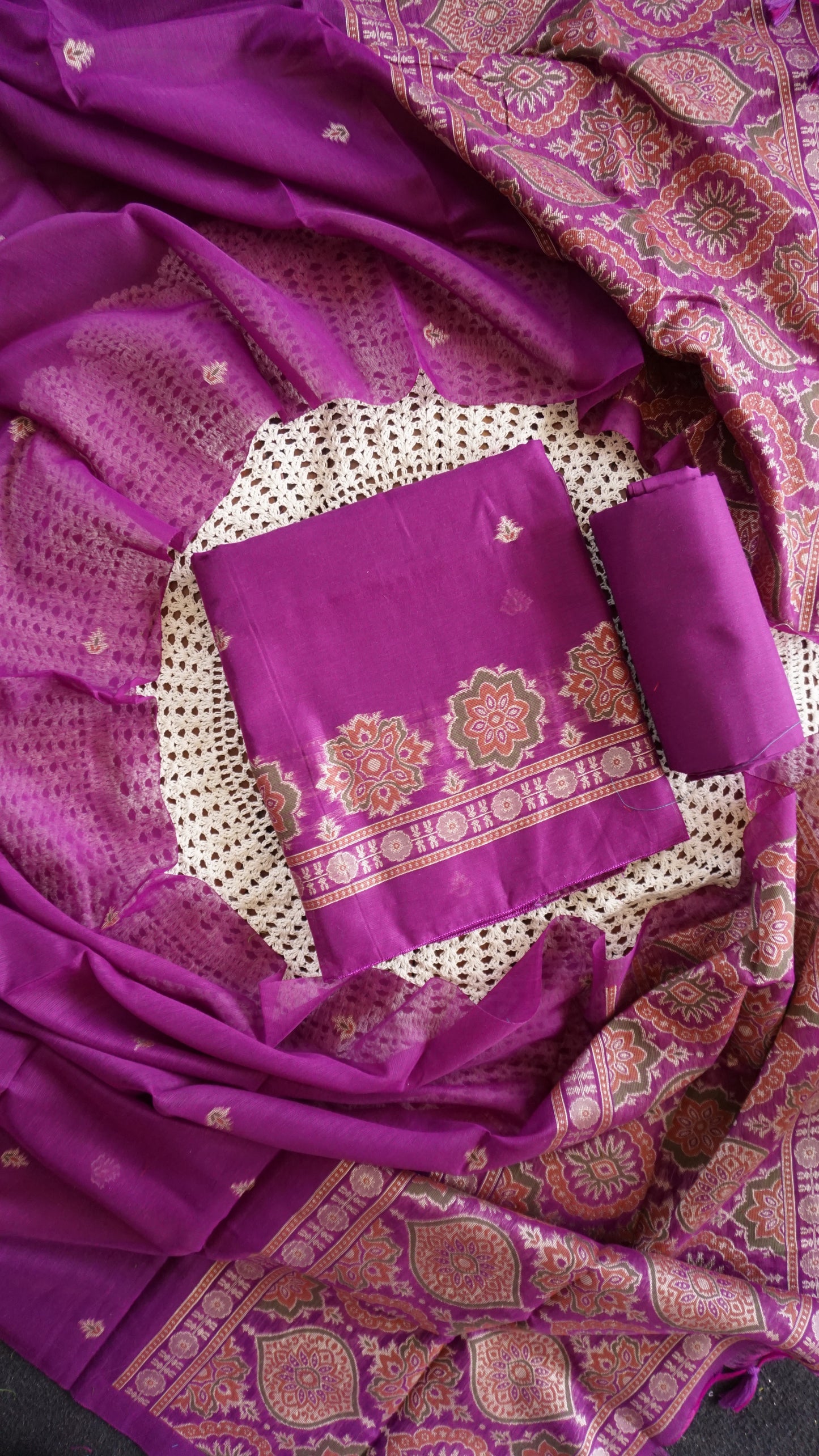 Jamdani Salwar Set — Handwoven Heritage Collection [GUD365]