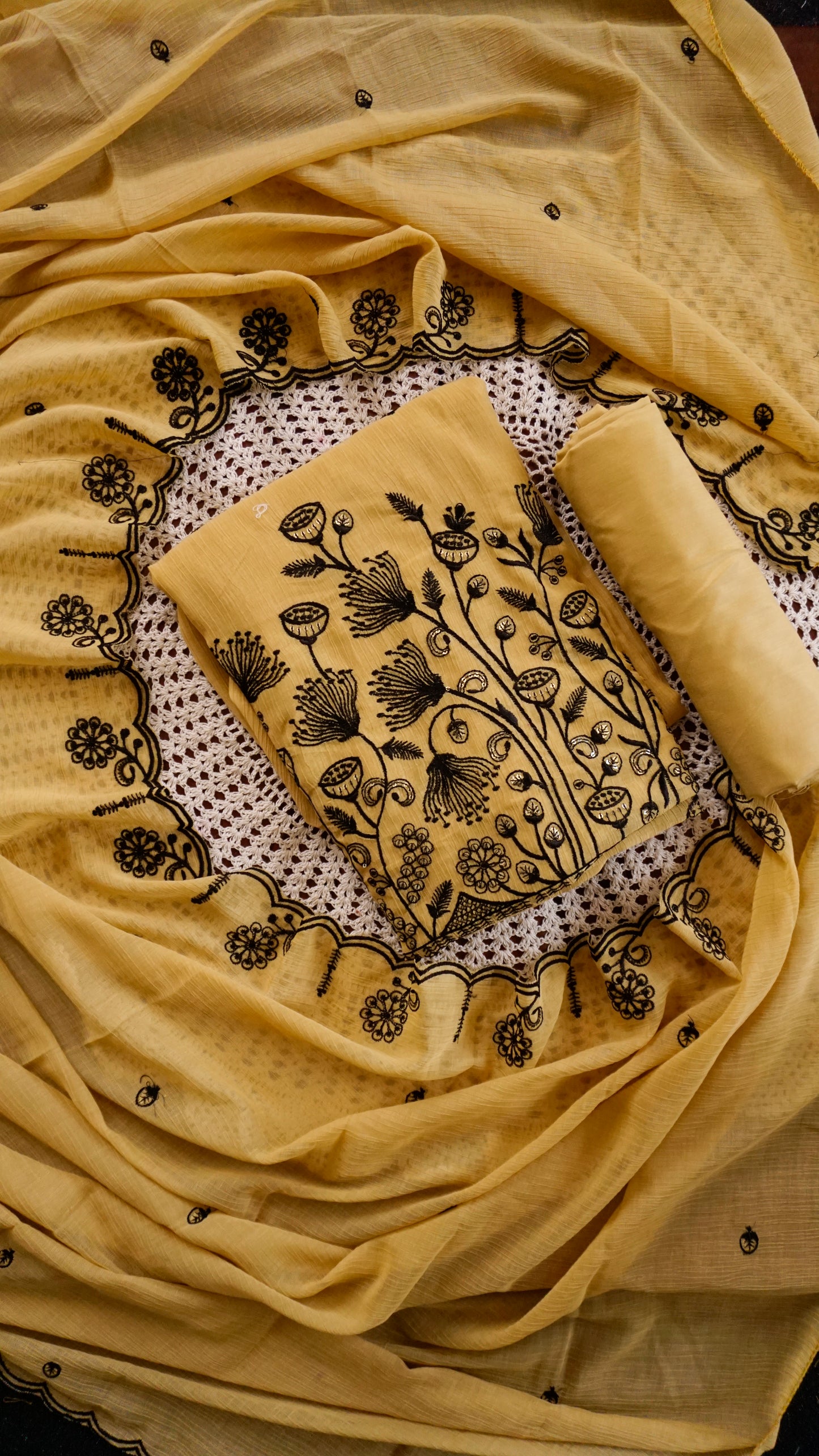 Crushed Georgette Unstitched Salwar Set  [GUD420]