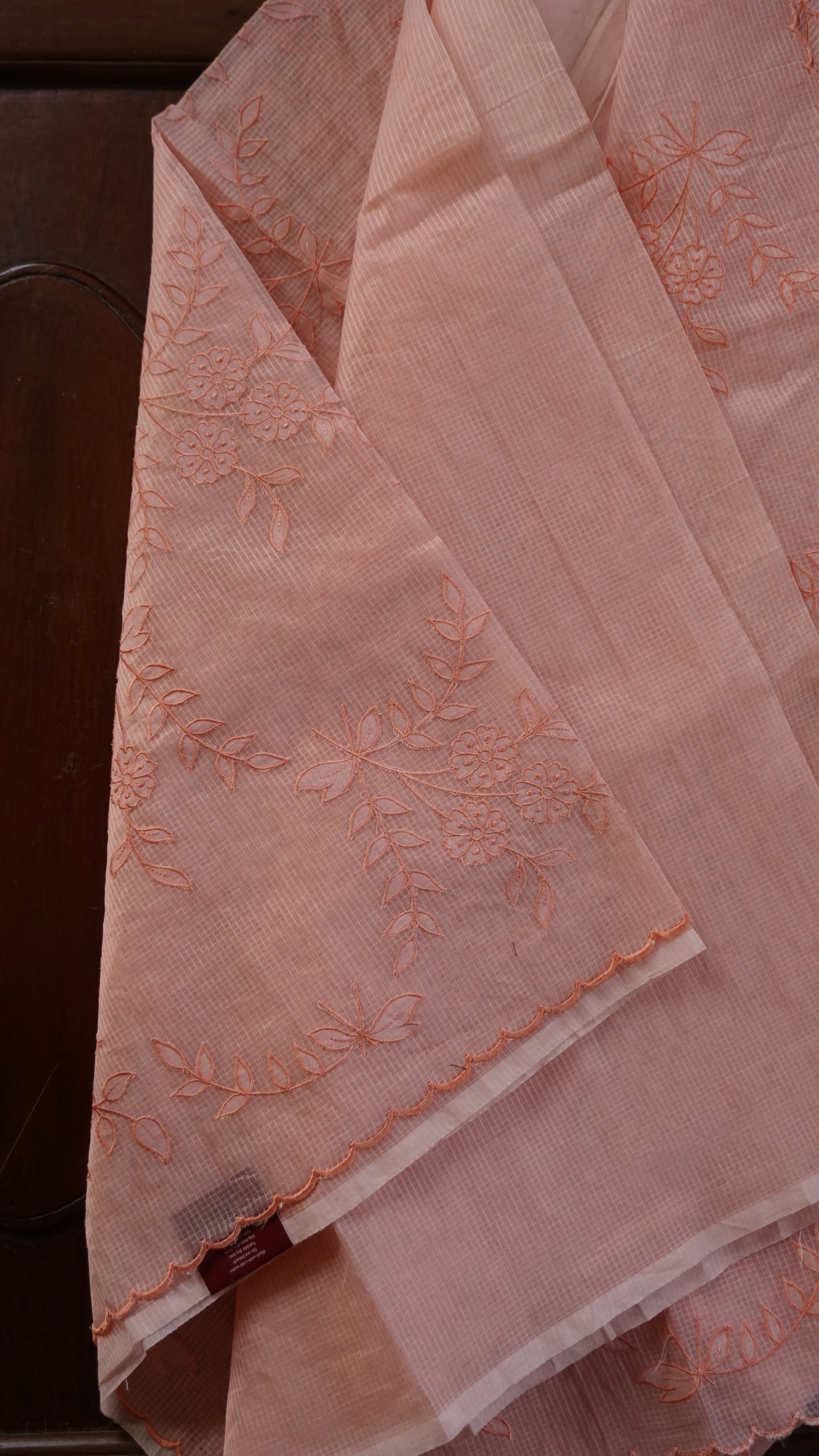 Organza Saree – Sheer Elegance with a Festive Touch [REE28]