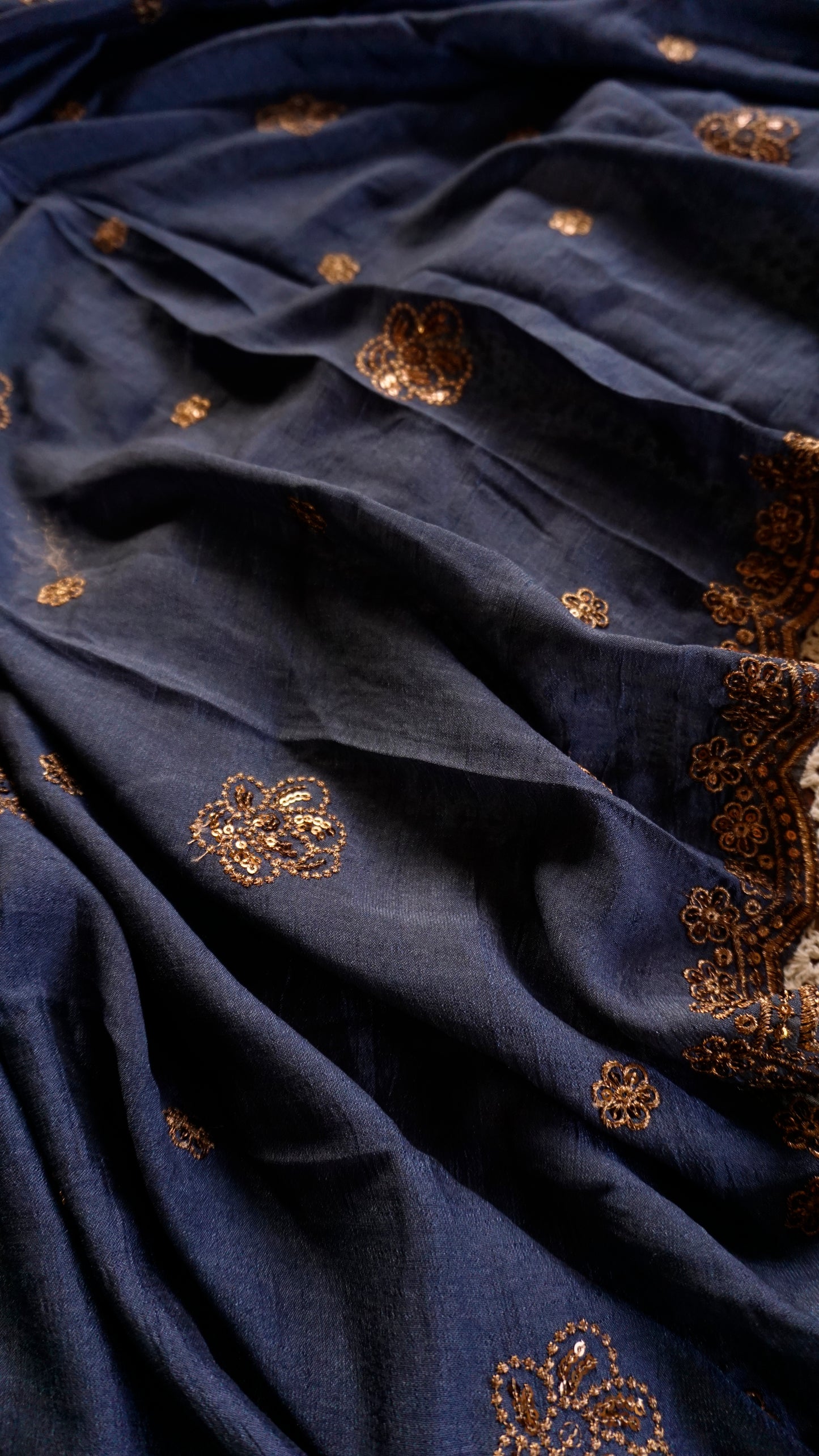 Elegant Vijithra Silk Unstitched Salwar Set [GUD373]