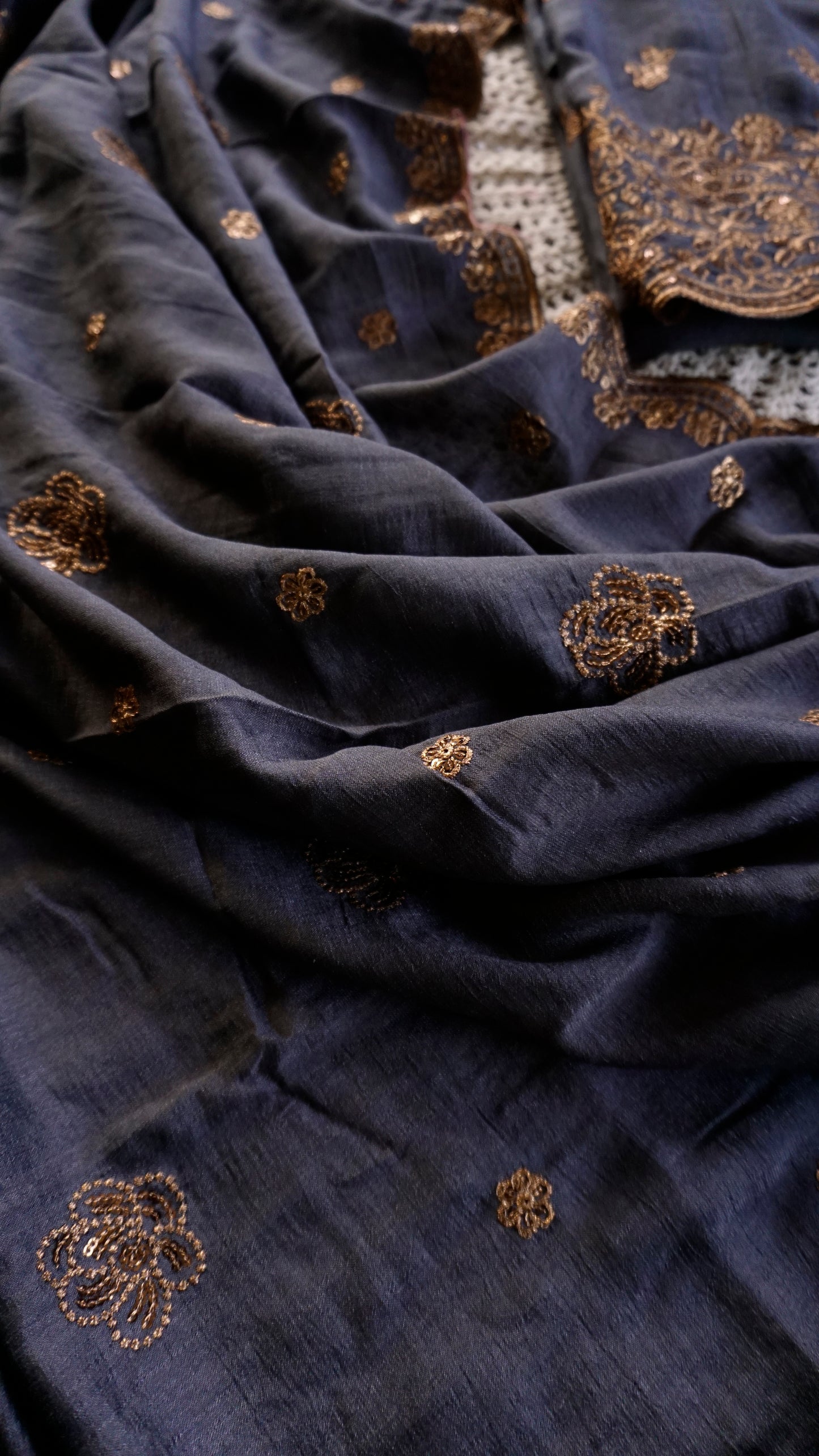 Elegant Vijithra Silk Unstitched Salwar Set  [GUD396]