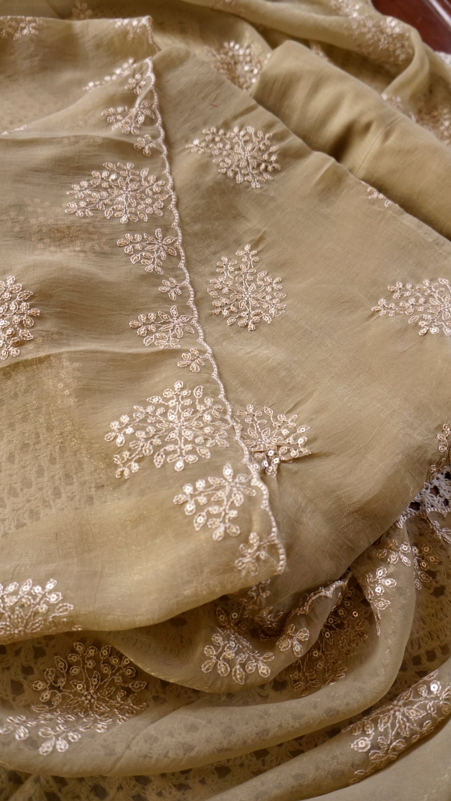 Crushed Georgette Unstitched Salwar Set [GUE148]