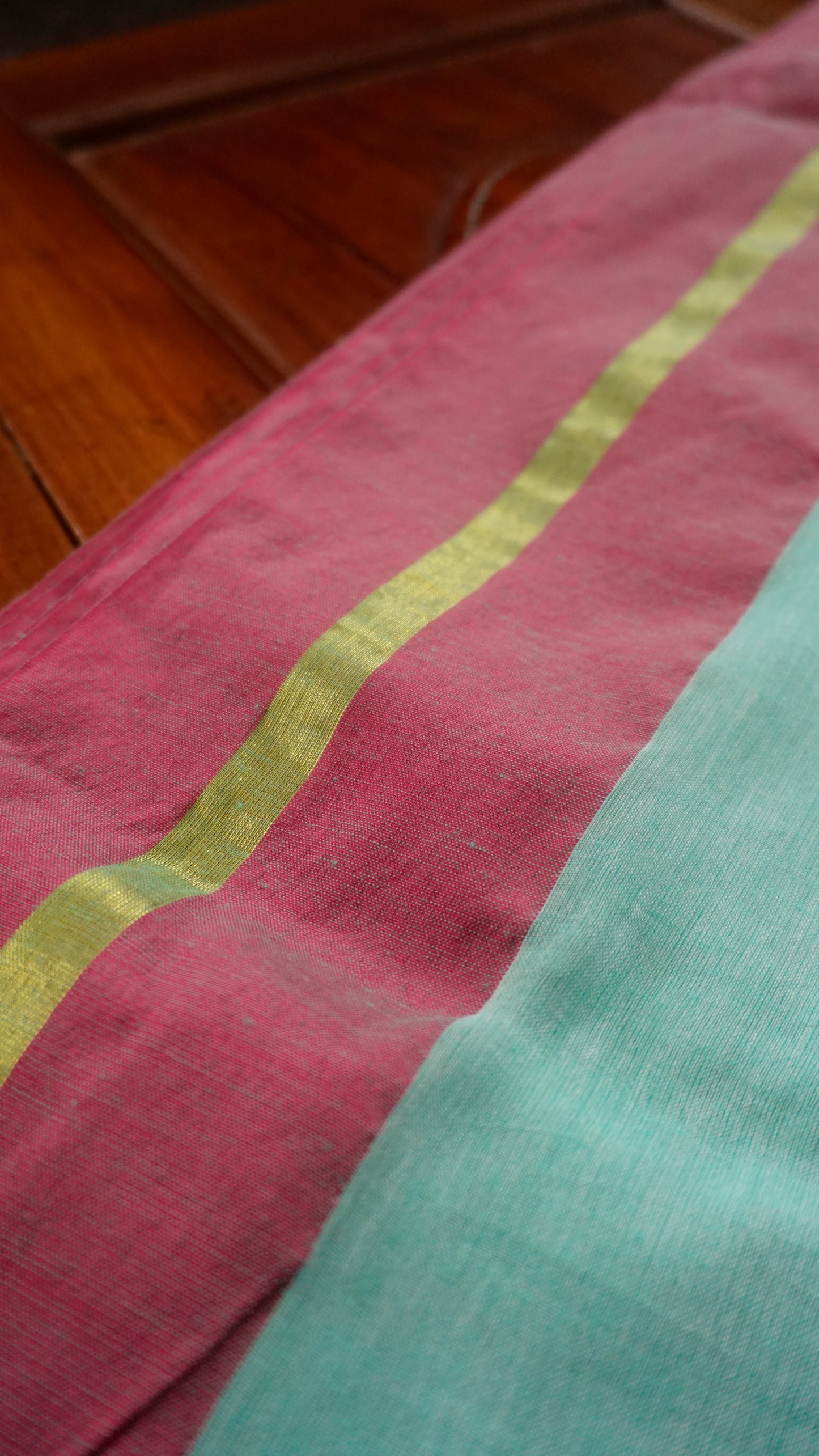 Elegant Mul Cotton Saree [MC04]