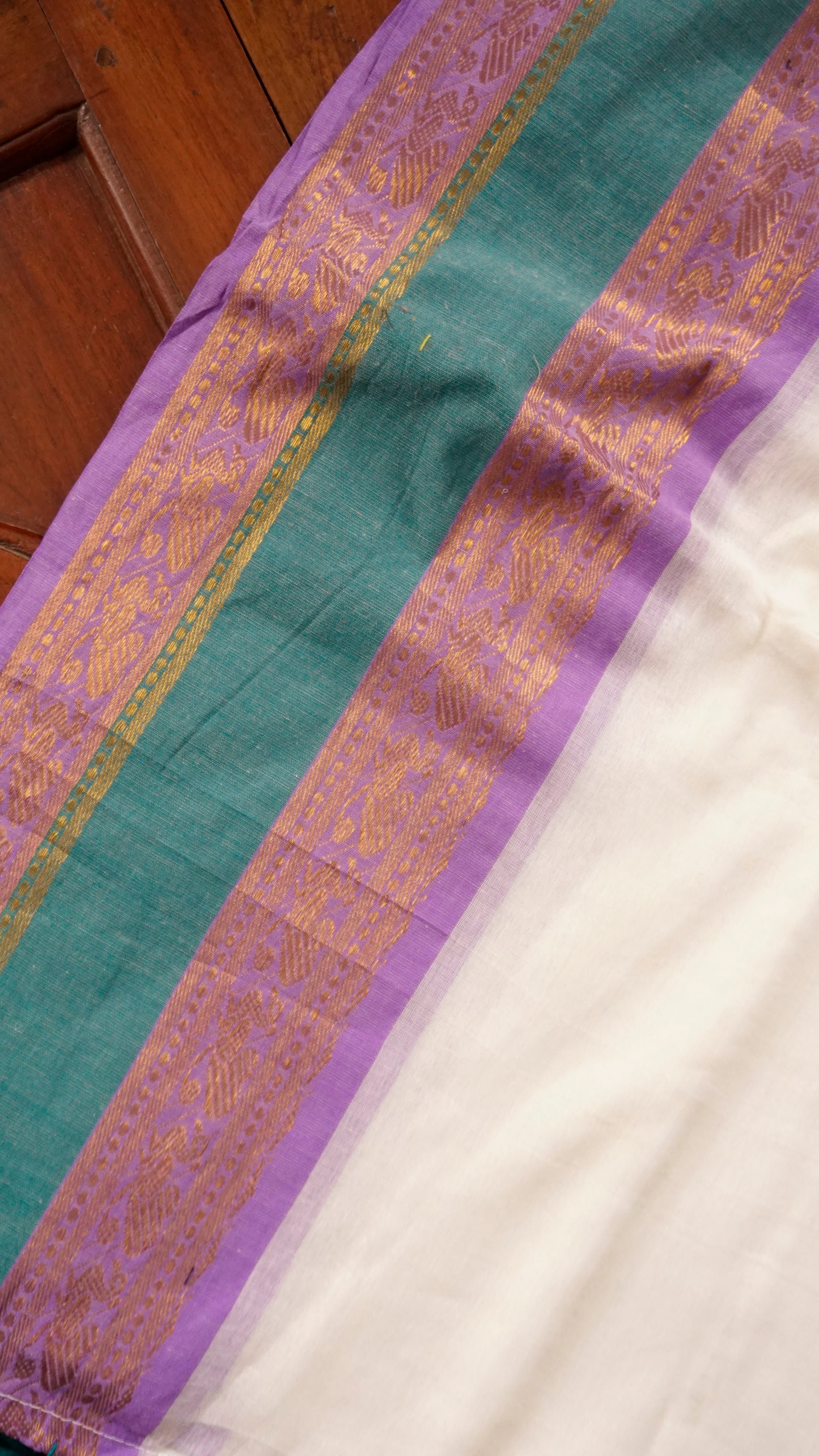 Elegant Mul Cotton Saree [MC44]