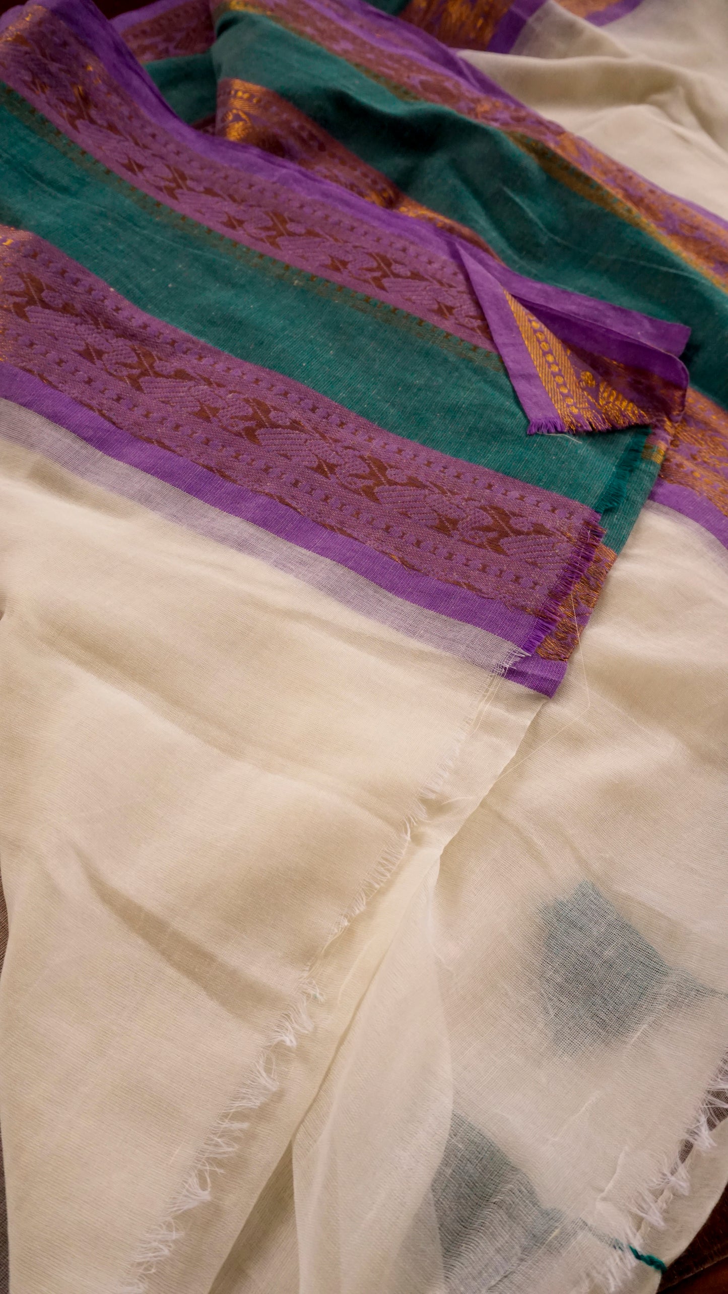 Elegant Mul Cotton Saree [MC44]
