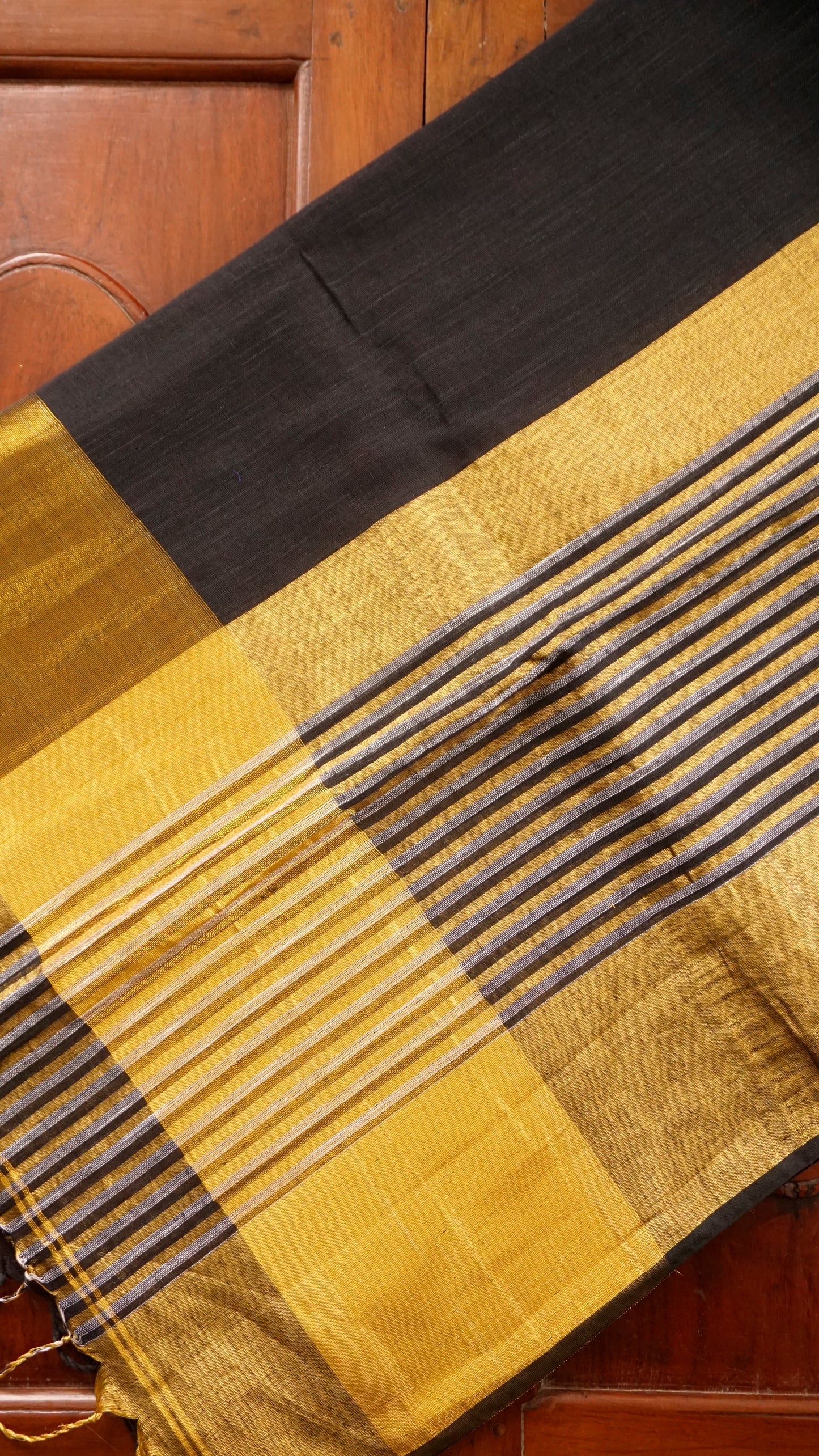 Elegant Mul Cotton Saree [MC31]