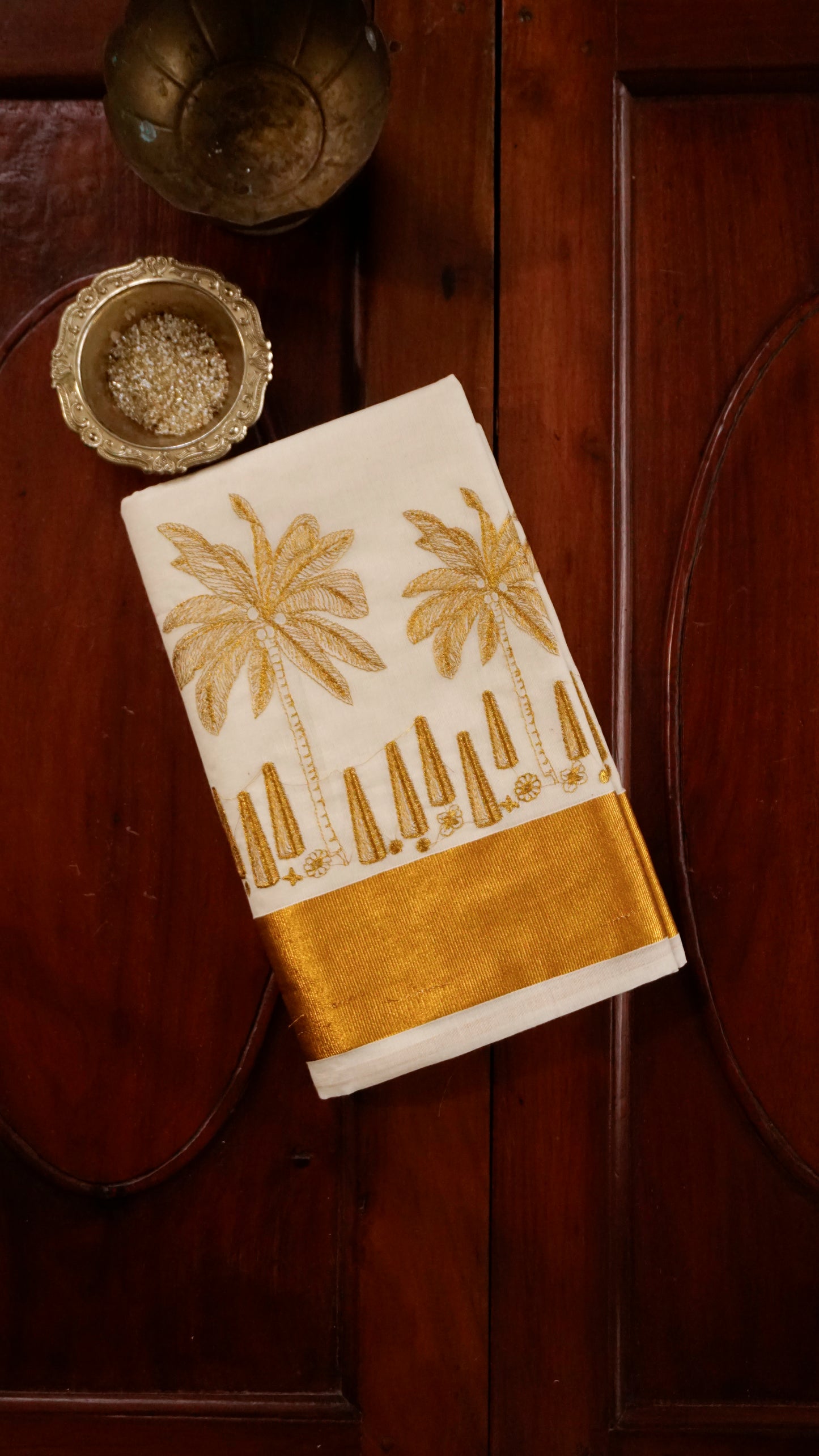 Traditional Kerala Kasavu Saree with Golden Palm Tree Motifs [MC86]