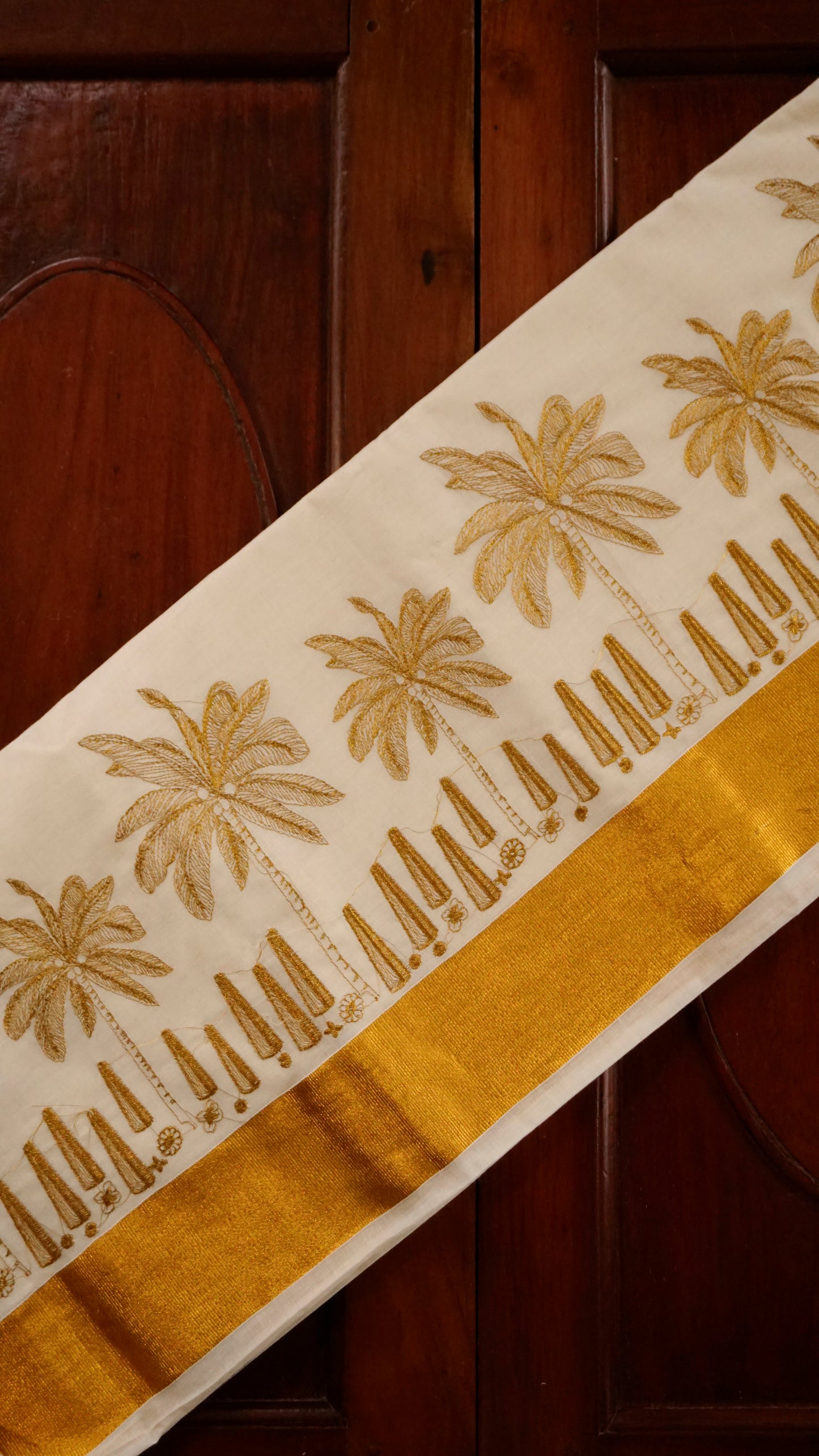 Traditional Kerala Kasavu Saree with Golden Palm Tree Motifs [MC86]
