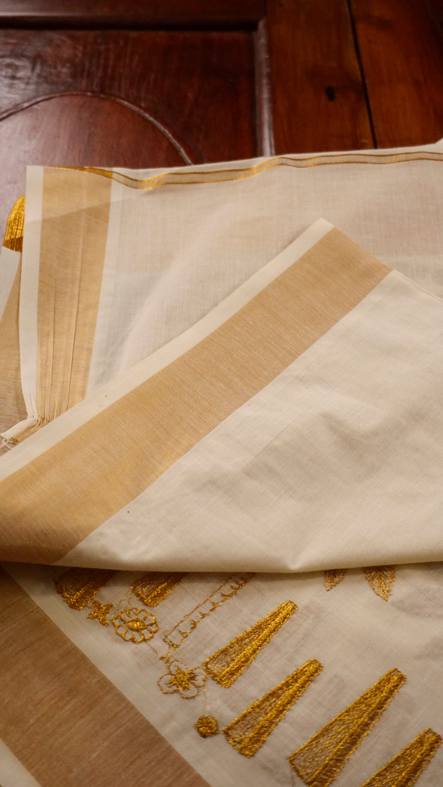 Traditional Kerala Kasavu Saree with Golden Palm Tree Motifs [MC86]