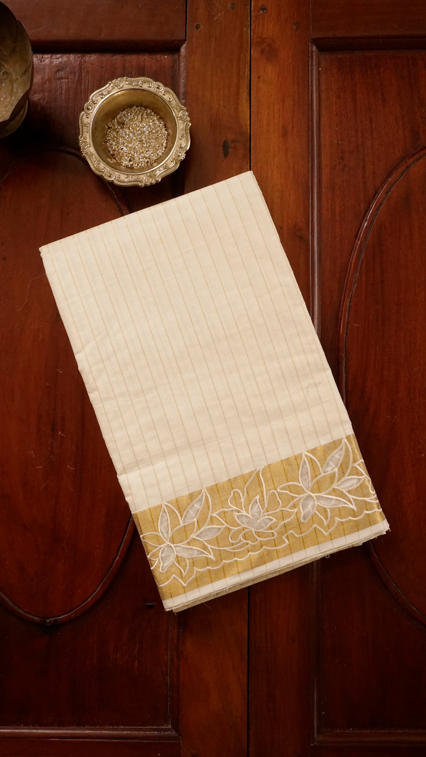Kerala Kasavu Cotton Saree Cream & Golden Zari Border [MC63]