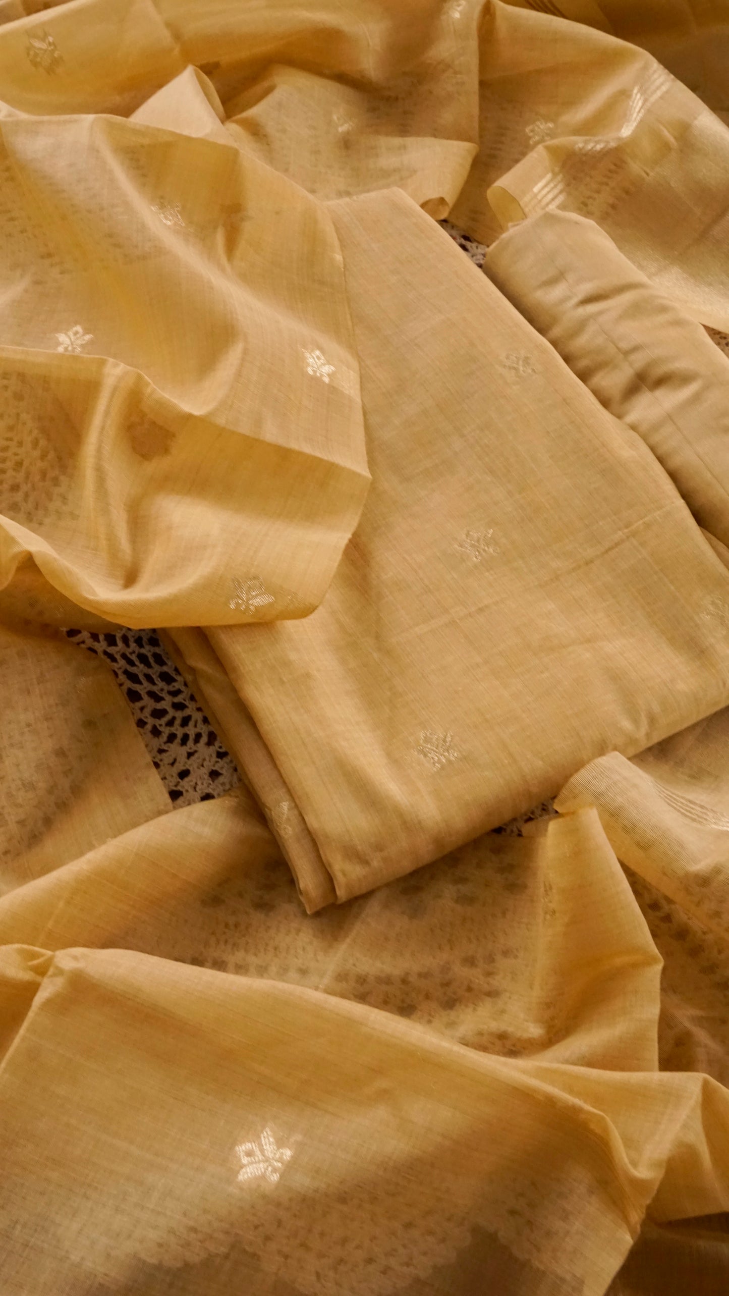 Premium Semi Silk Fabric Unstitched Salwar Set [GUG71]