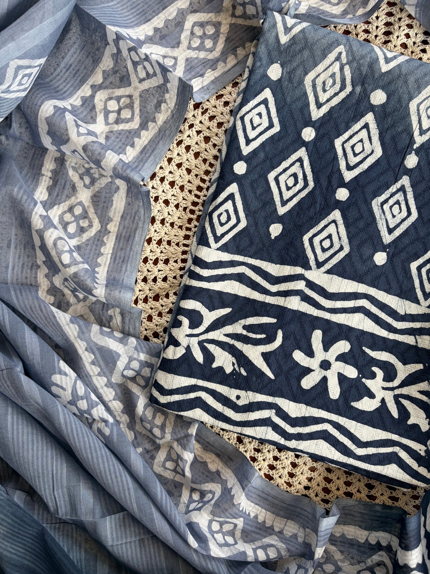 Elegant Blue Cotton Unstitched Salwar Set with Printed Dupatta[GUE26]
