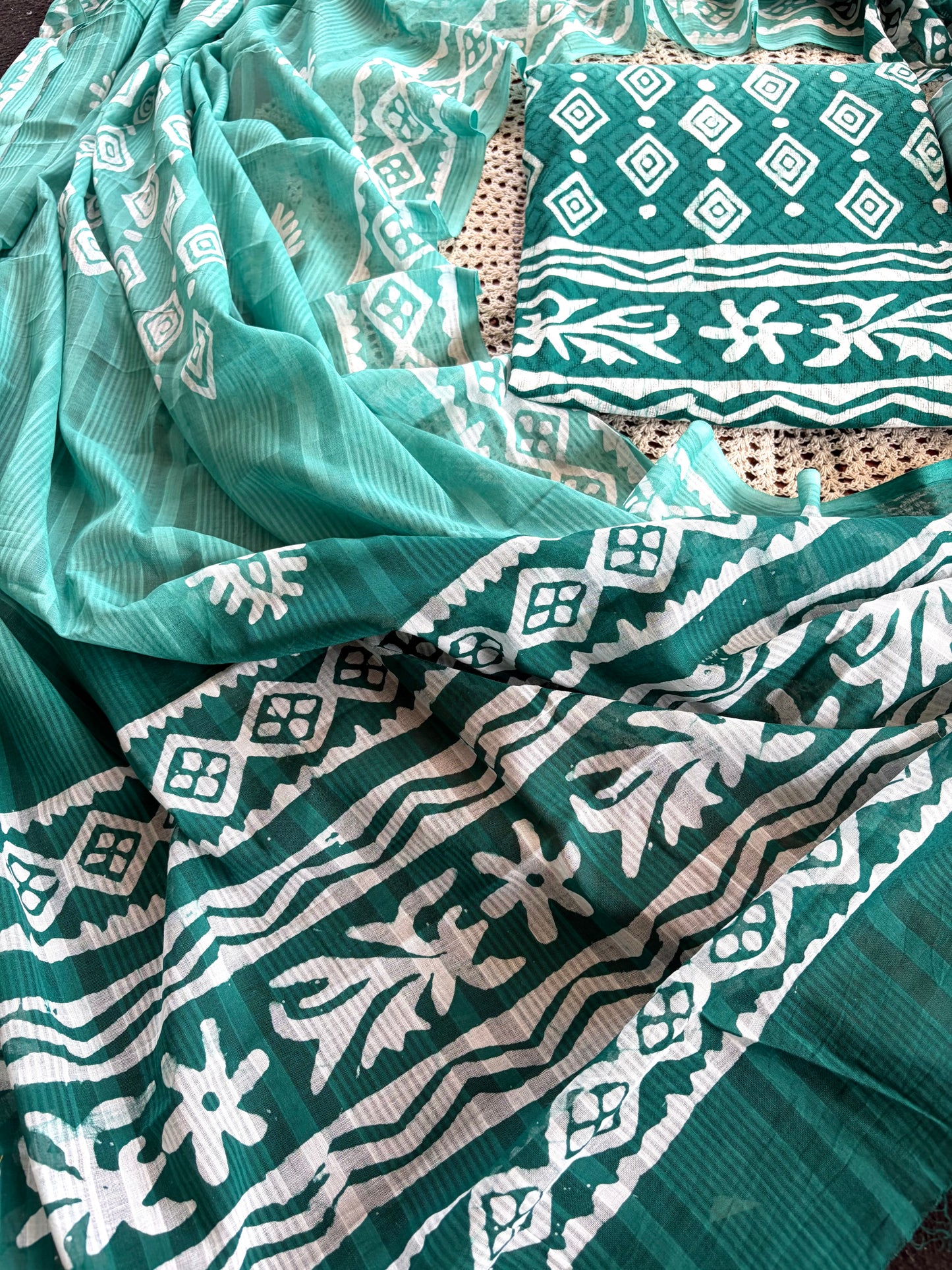 Elegant Teal Green Cotton Unstitched Salwar Set with Printed Dupatta[GUE24]