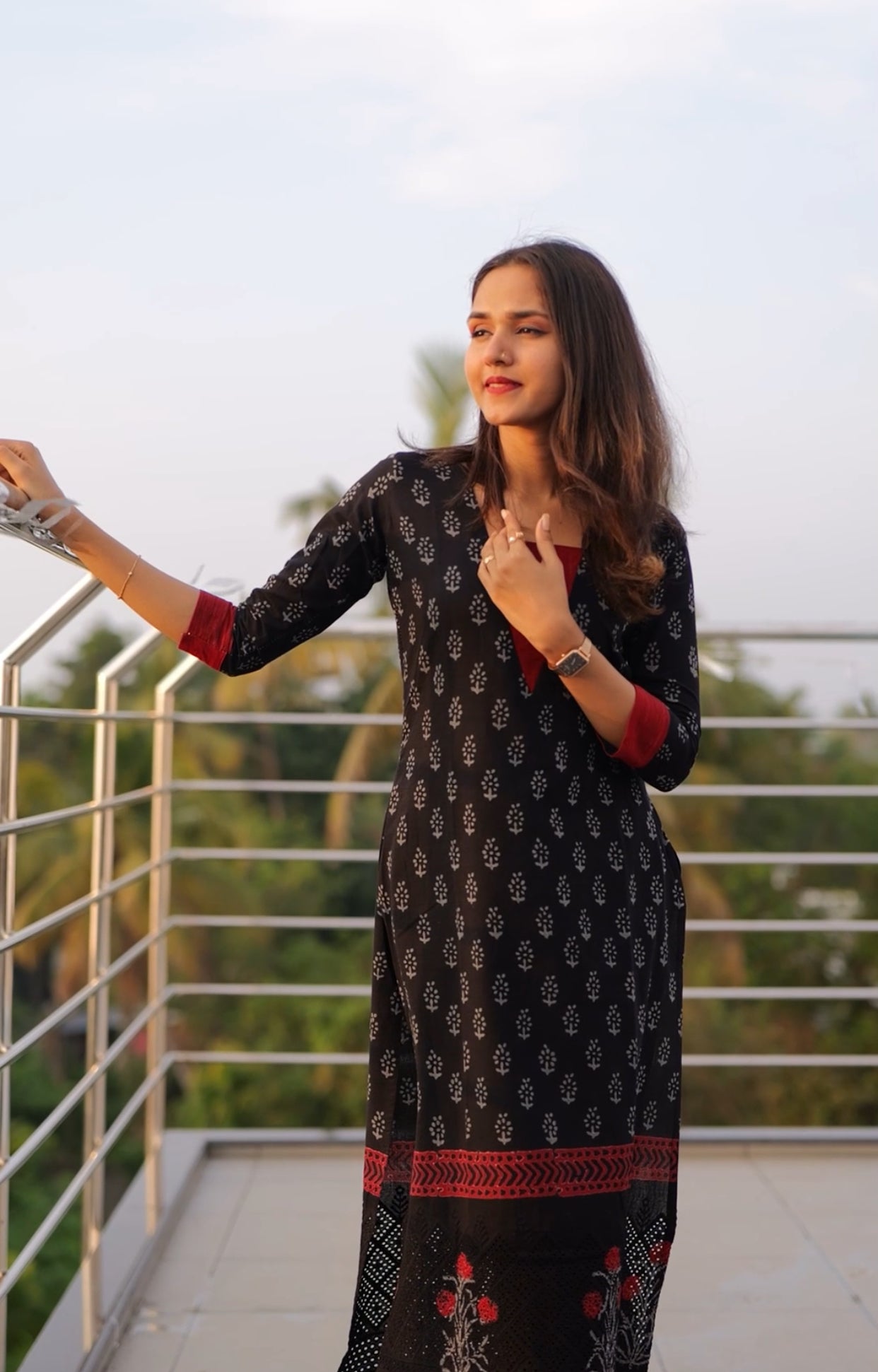 KURTHI876