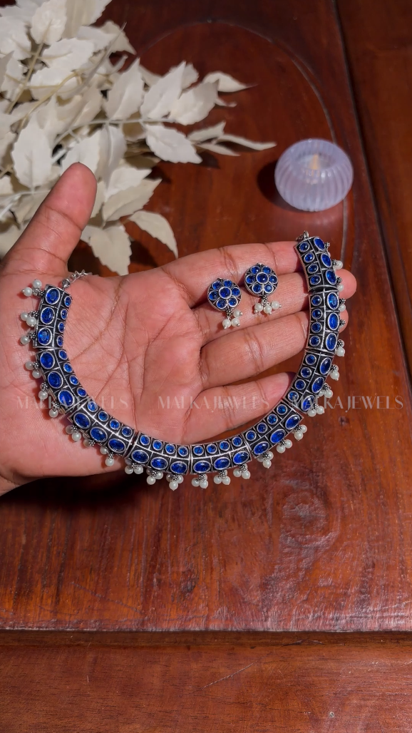 Royal Blue Stone Antique Necklace Set with Pearl Drops [MK9]