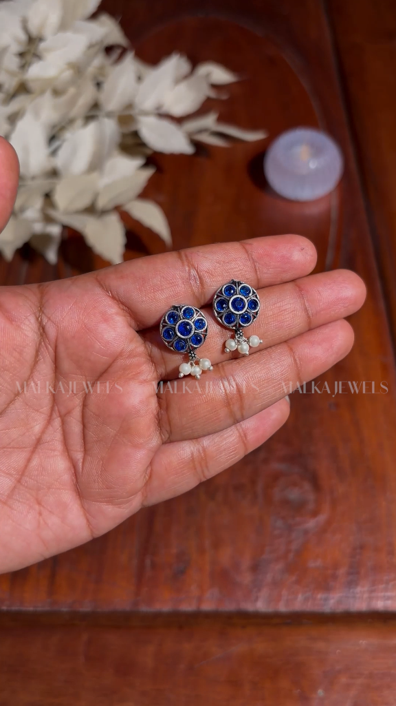 Royal Blue Stone Antique Necklace Set with Pearl Drops [MK9]