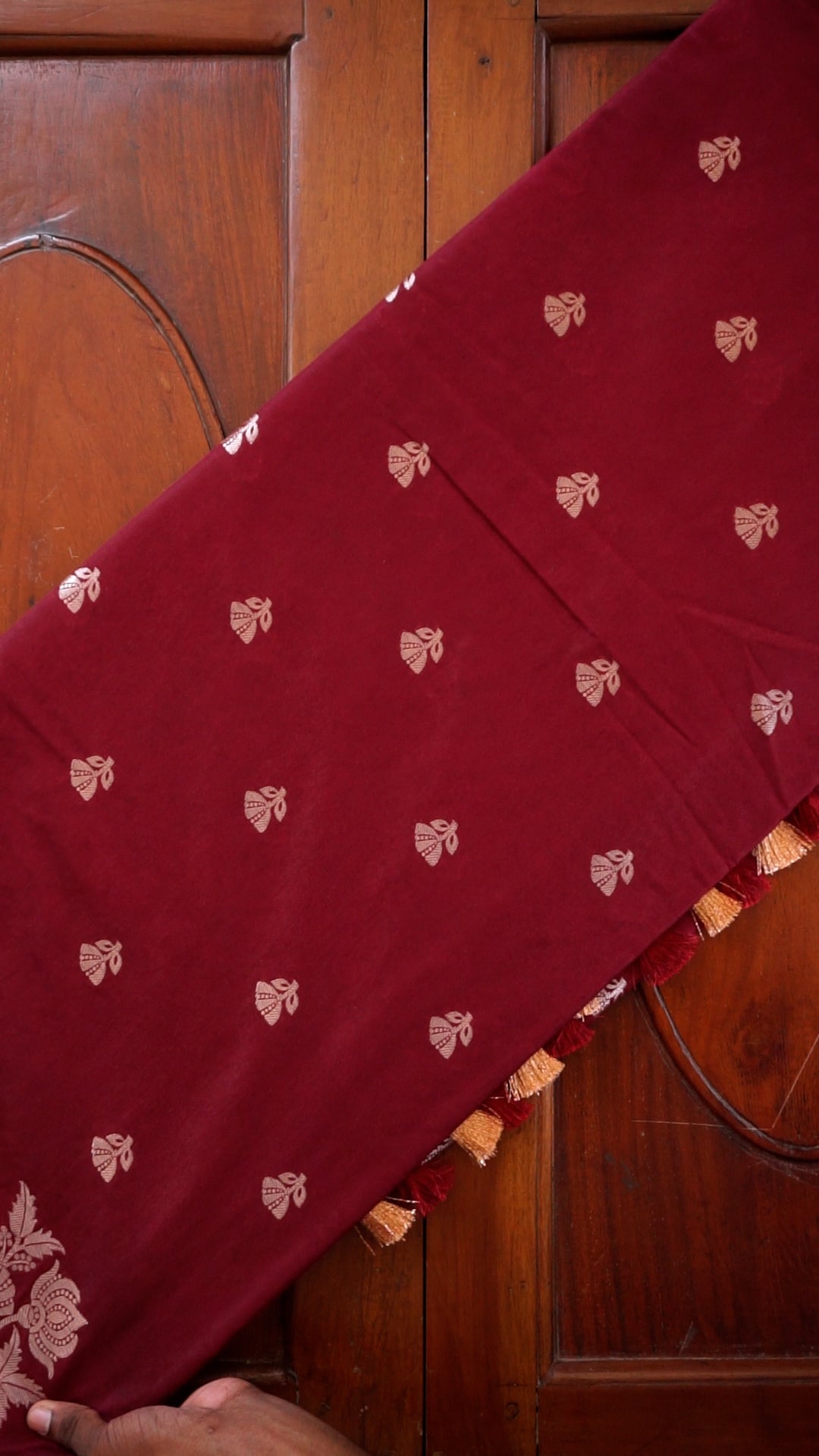 Elegant Maroon Soft Silk Saree with Gold Zari Floral Design [AV13]