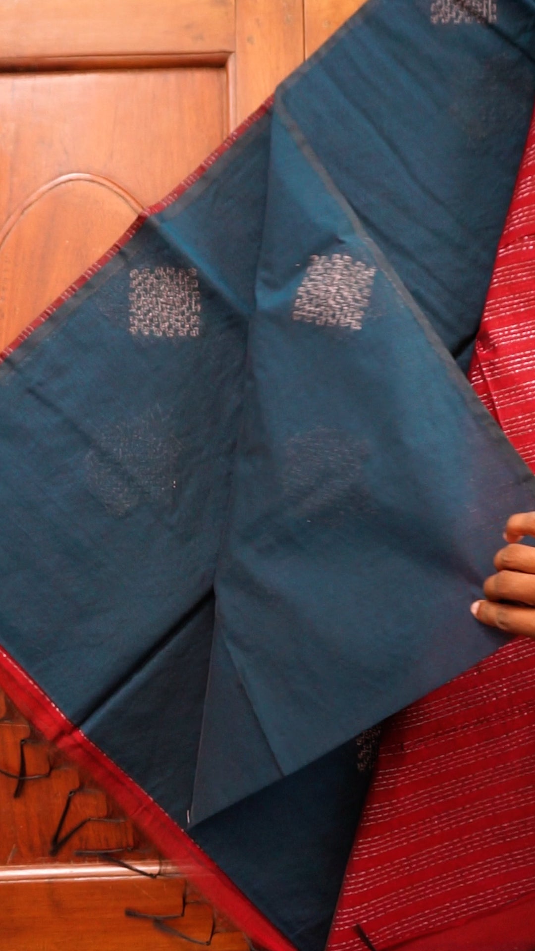 Elegant Cotton Handloom Saree [AA02]