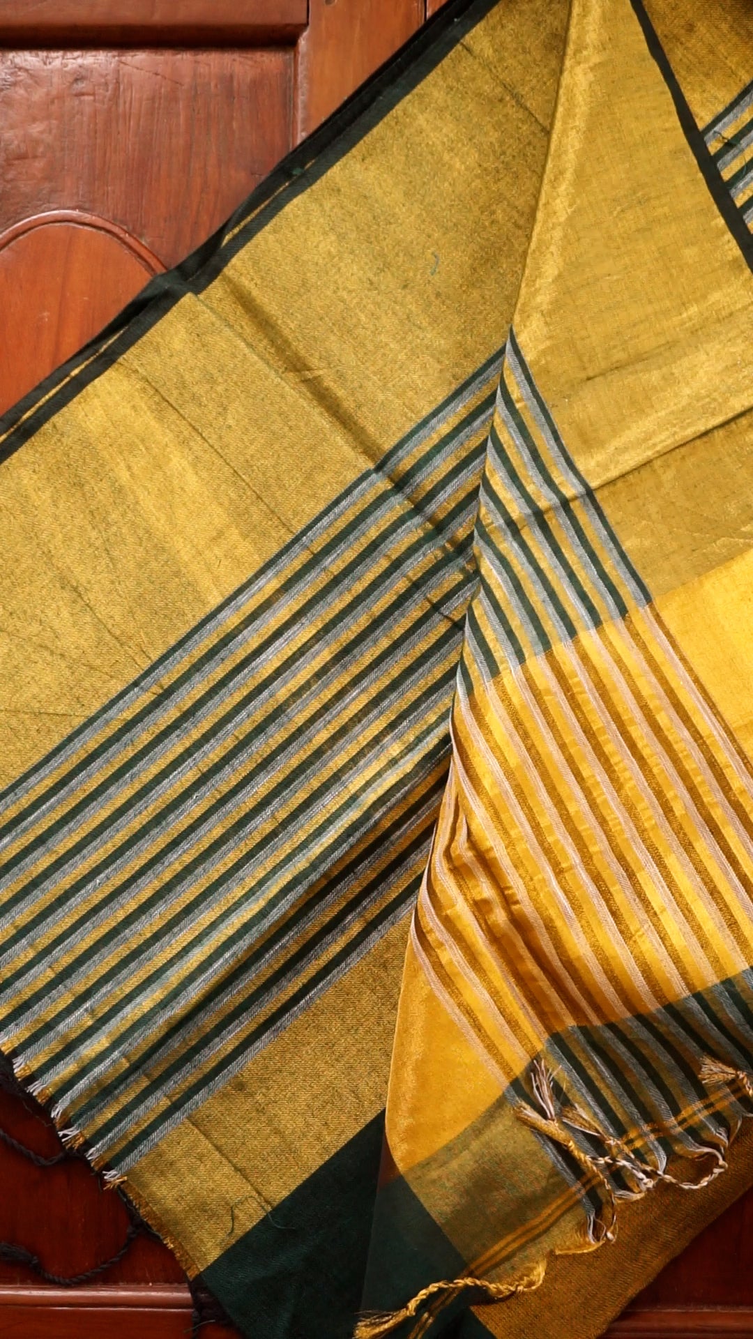 Elegant Mul Cotton Saree [MC53]