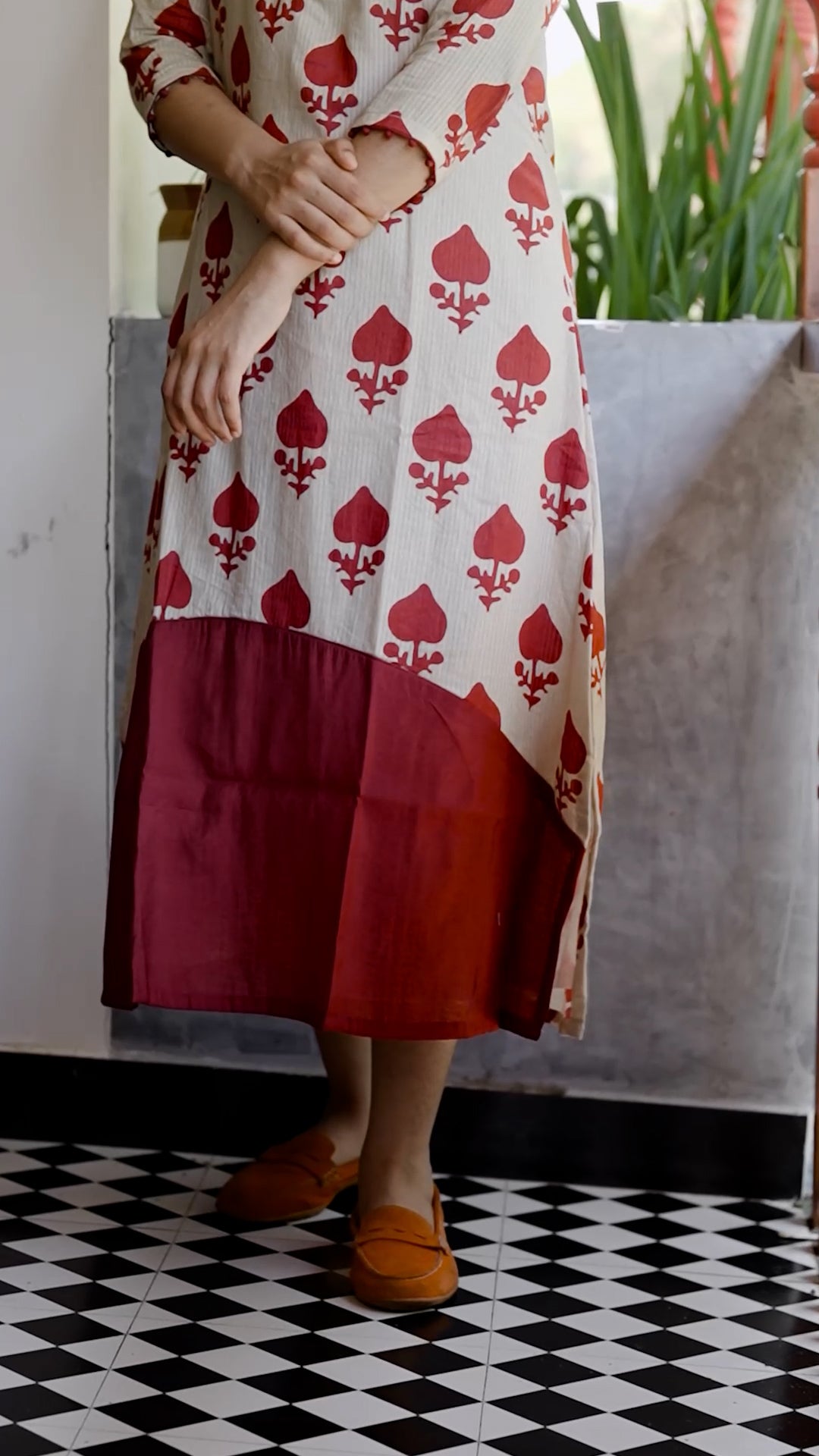 Ivory & Maroon Spade Print Kurti Set [ZD08]