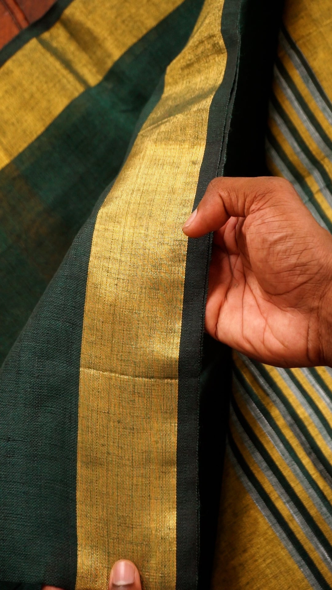 Elegant Mul Cotton Saree [MC53]