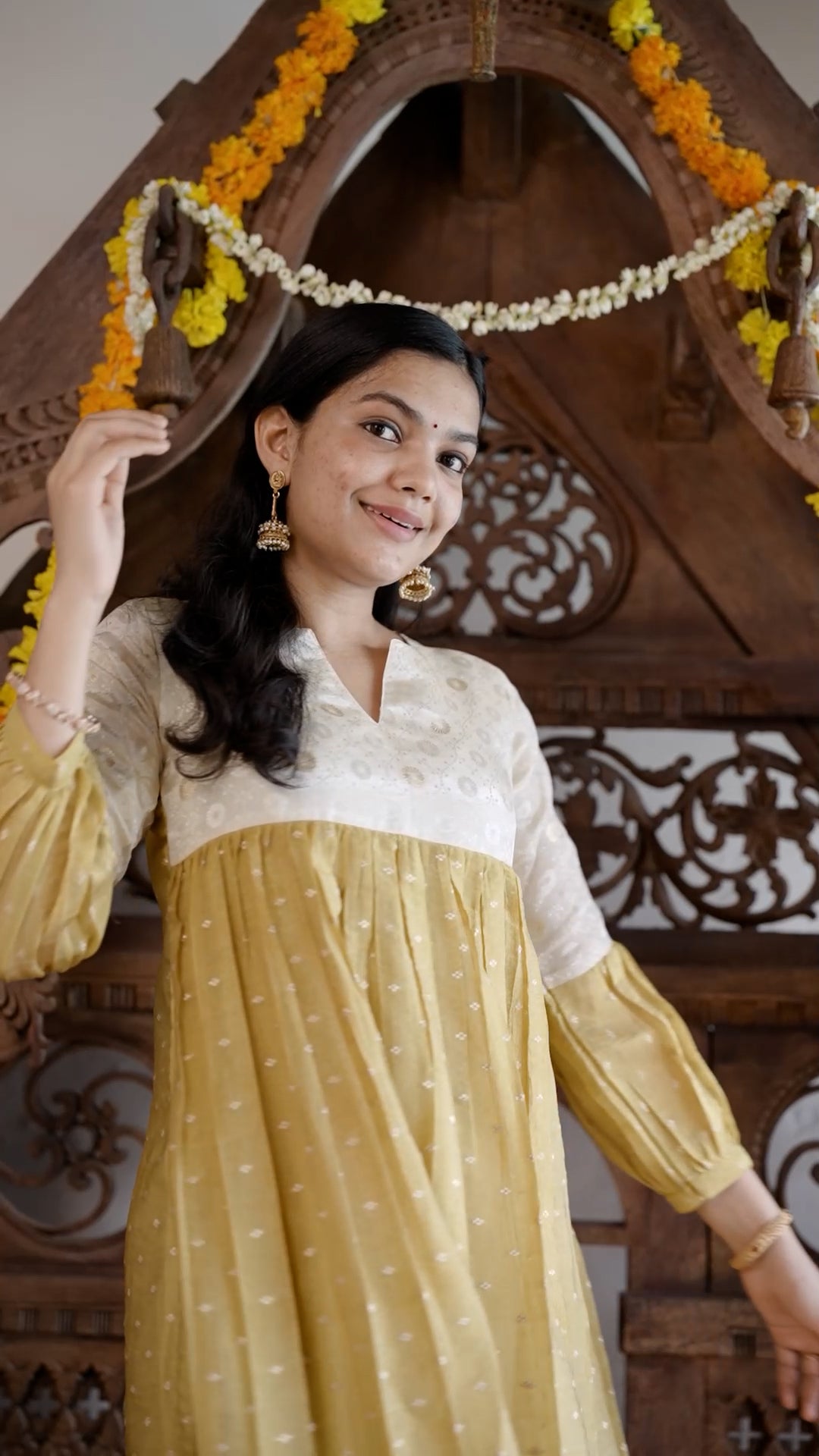 Tissue Check Buttas Kurthi