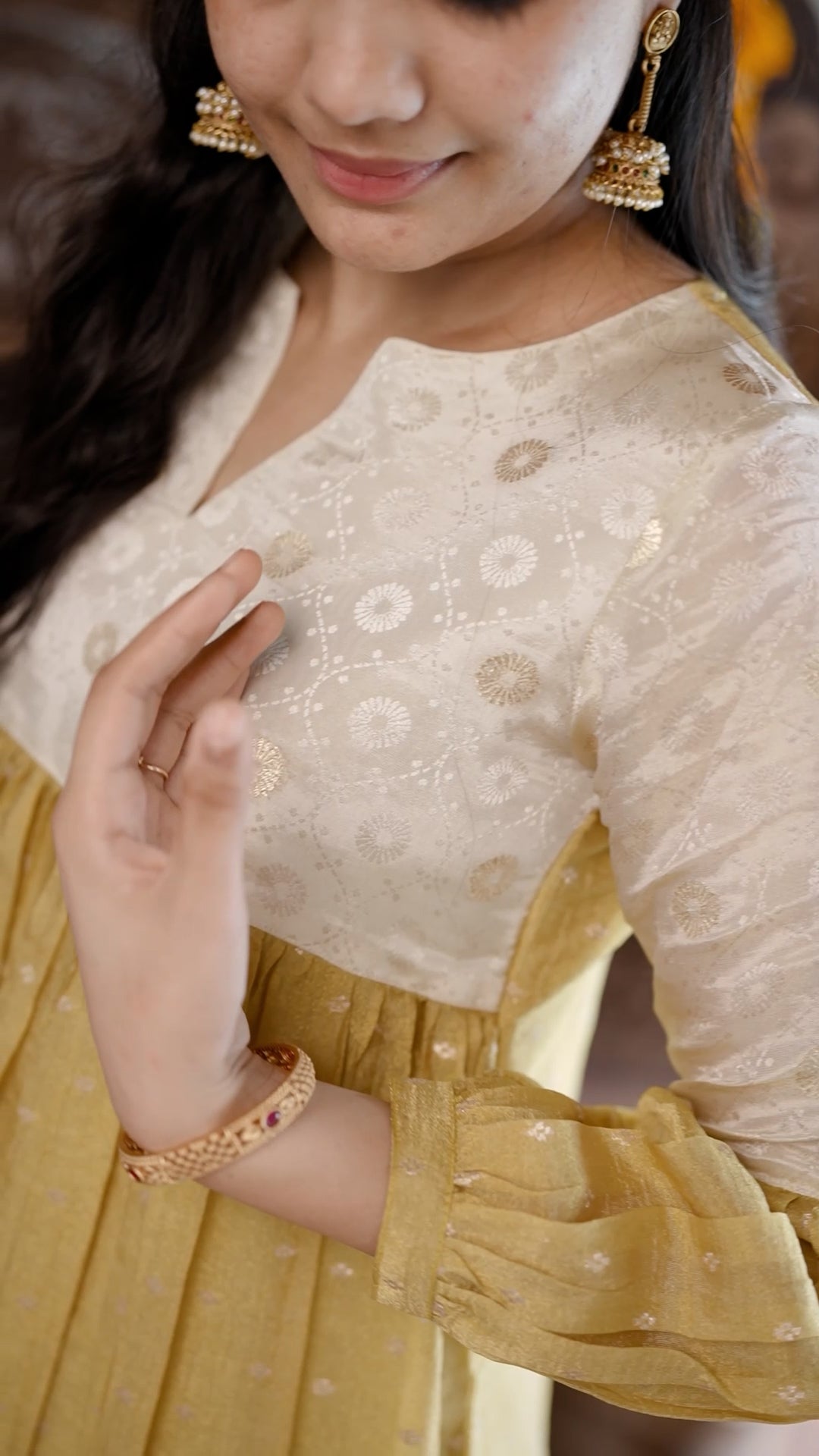 Tissue Check Buttas Kurthi