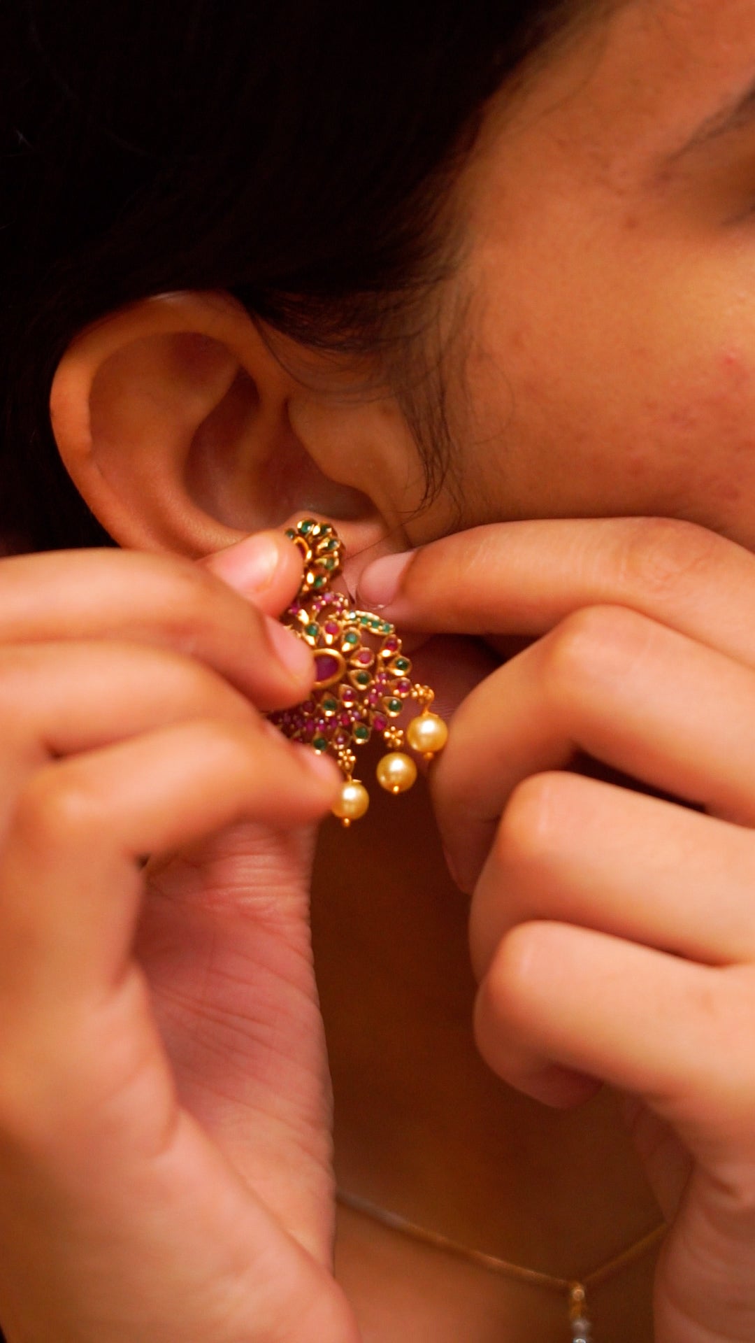 Elegant Stone & Pearl Jhumka  [Mk0023]