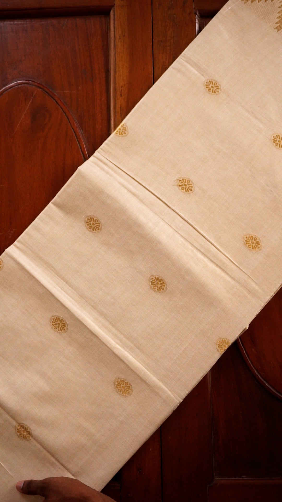 Traditional Kasavu Saree with Rich Golden Border [KA21]