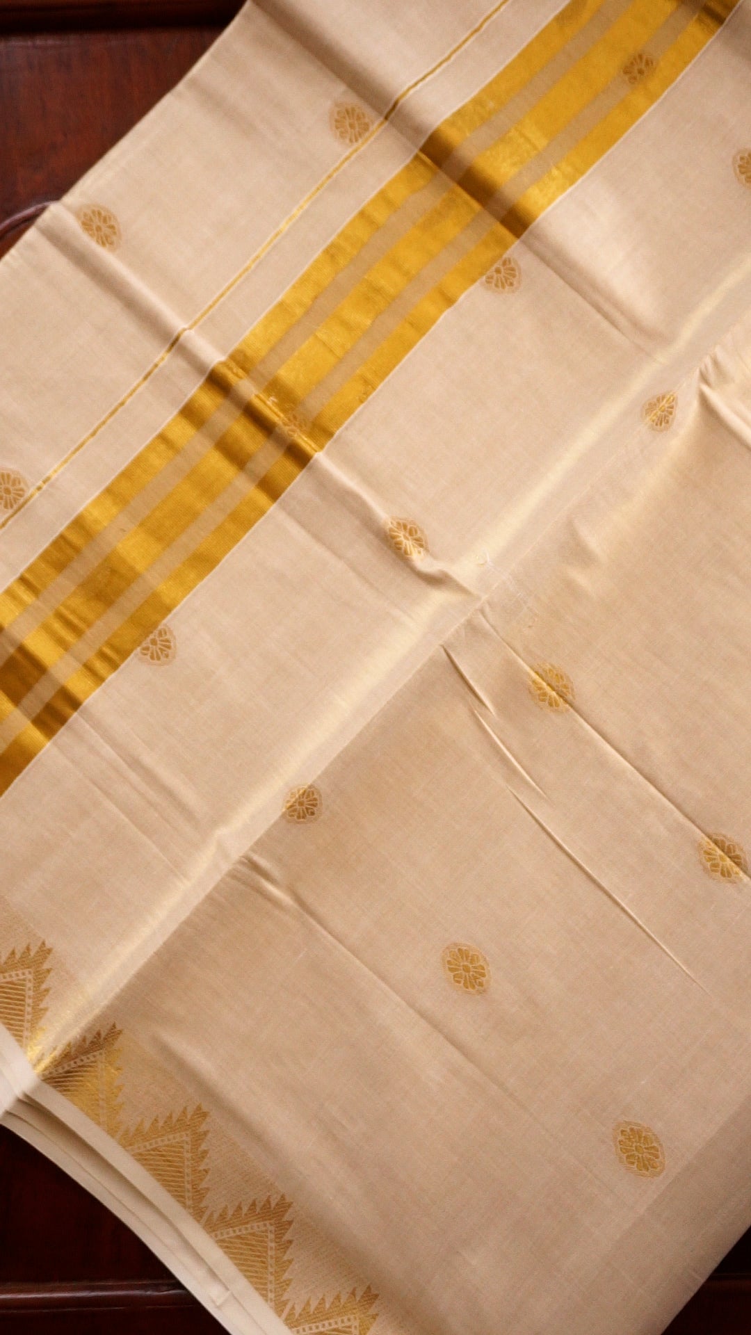Traditional Kasavu Saree with Rich Golden Border [KA21]
