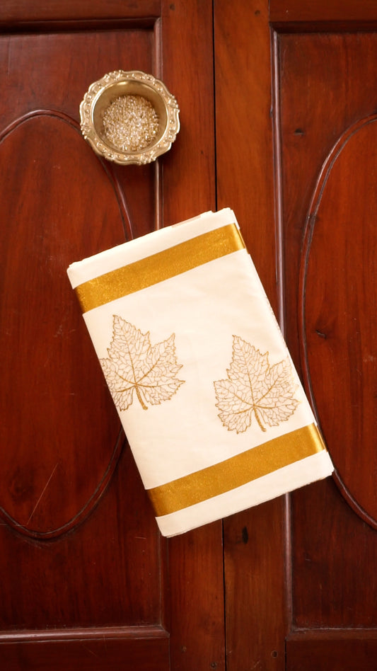 Elegant Kerala Kasavu Saree with Leaf Motif Design[KS23]